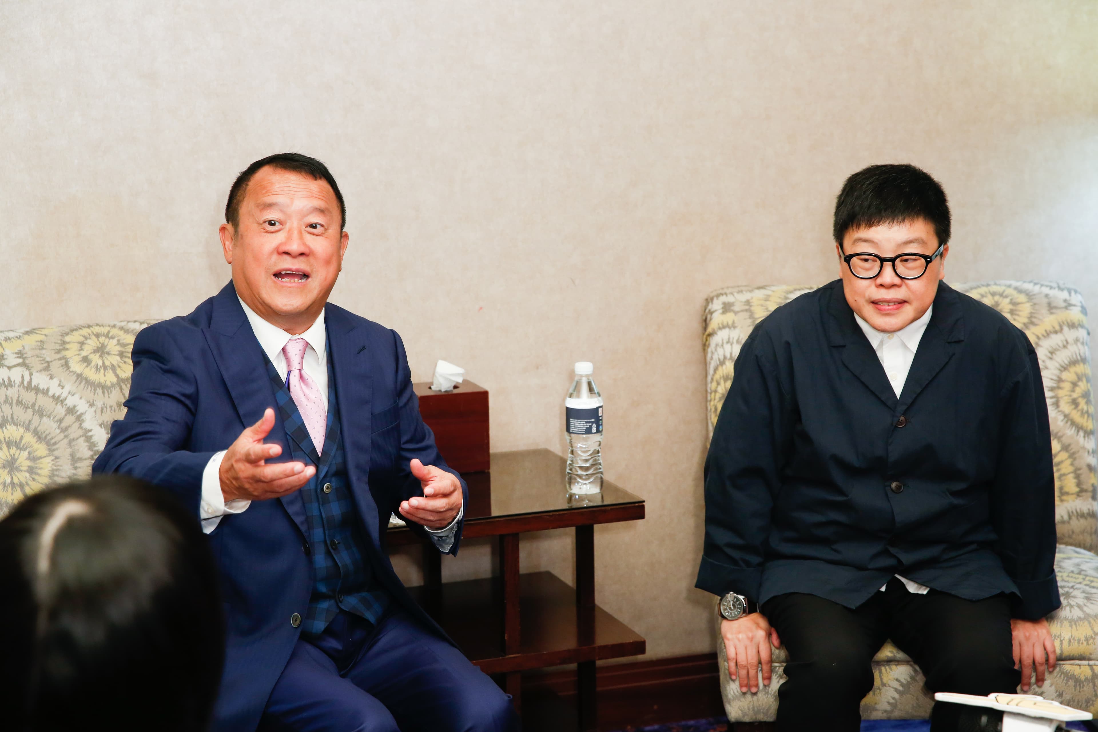 《聖人大盜》邀到葉如芬與曾志偉兩大監製加持,導演徐嘉凱盧了曾志偉近一年時間,才讓對方看到他的劇本。