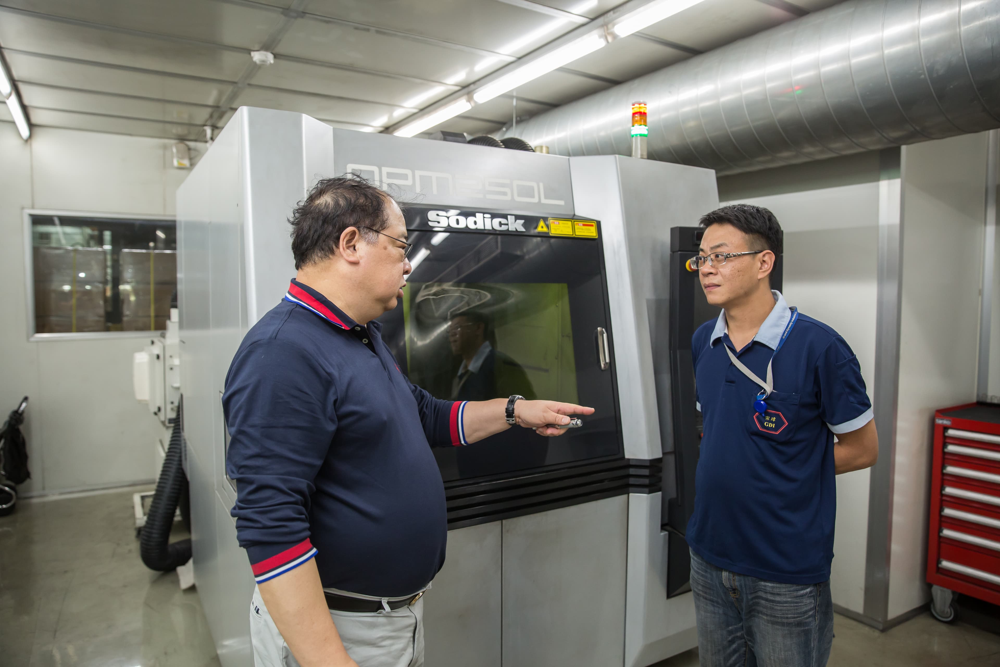 林健祥積極布局工業4.0,添購3,000萬元金屬3D列印機開模,送技師赴日受訓,可節省1/3製程時間,更環保省電。