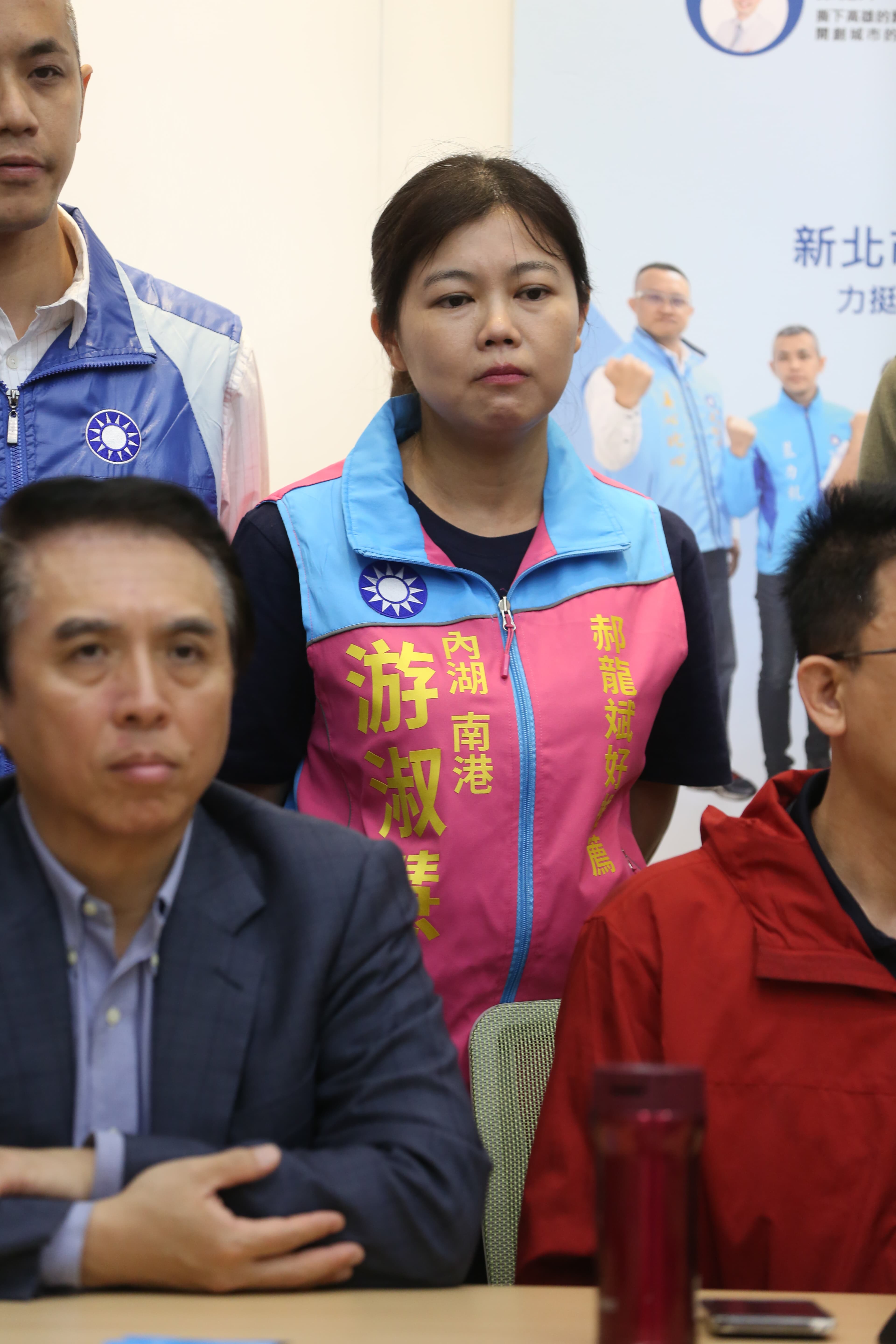 新一屆台北市議員25日才剛宣誓就職,緋聞就不斷傳出,包括游淑慧與郝龍斌傳出曖昧獨處。