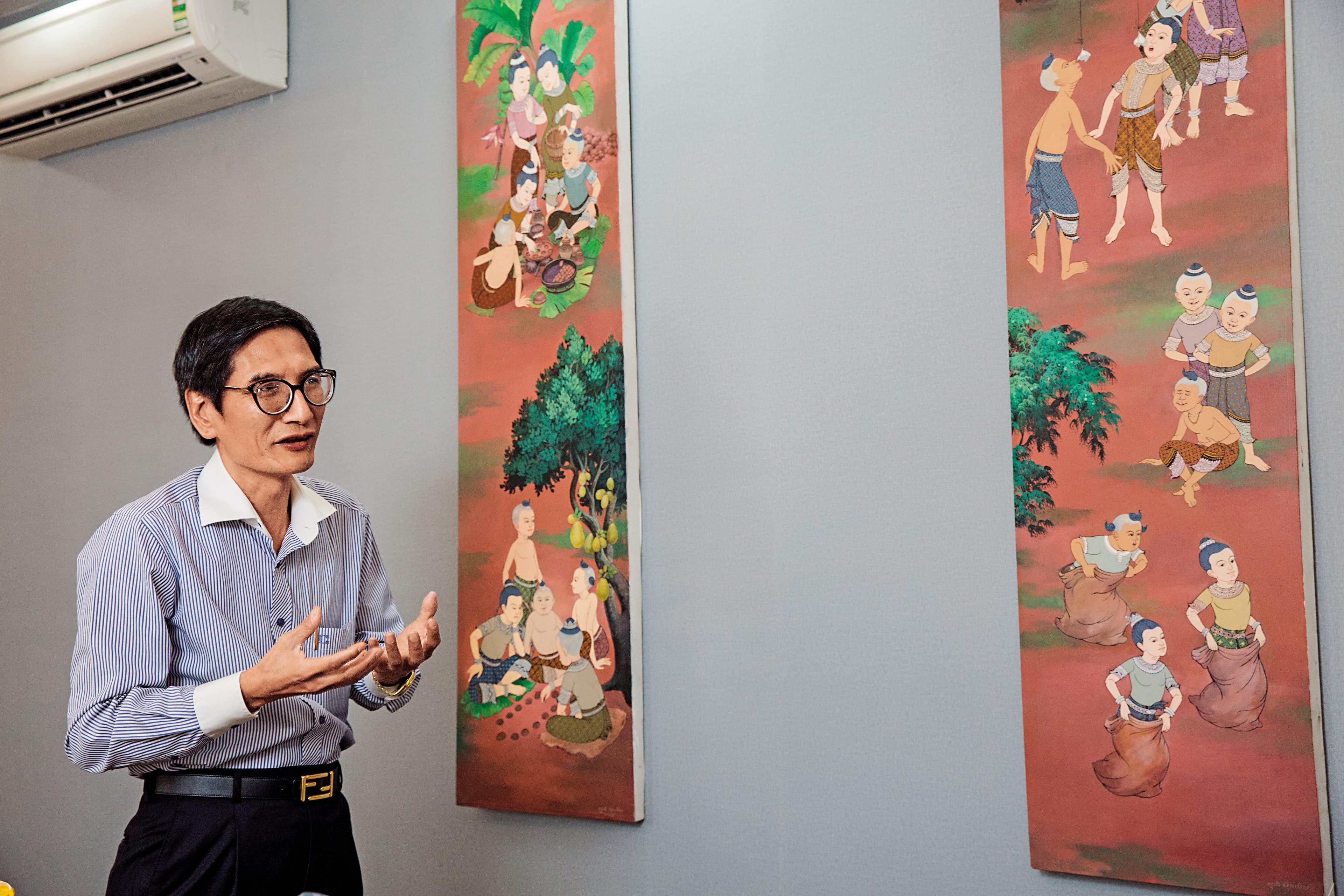 戴朝榮指著會議室內一幅小孩嬉鬧圖說,他最巴望第一名模林志玲快點結婚。