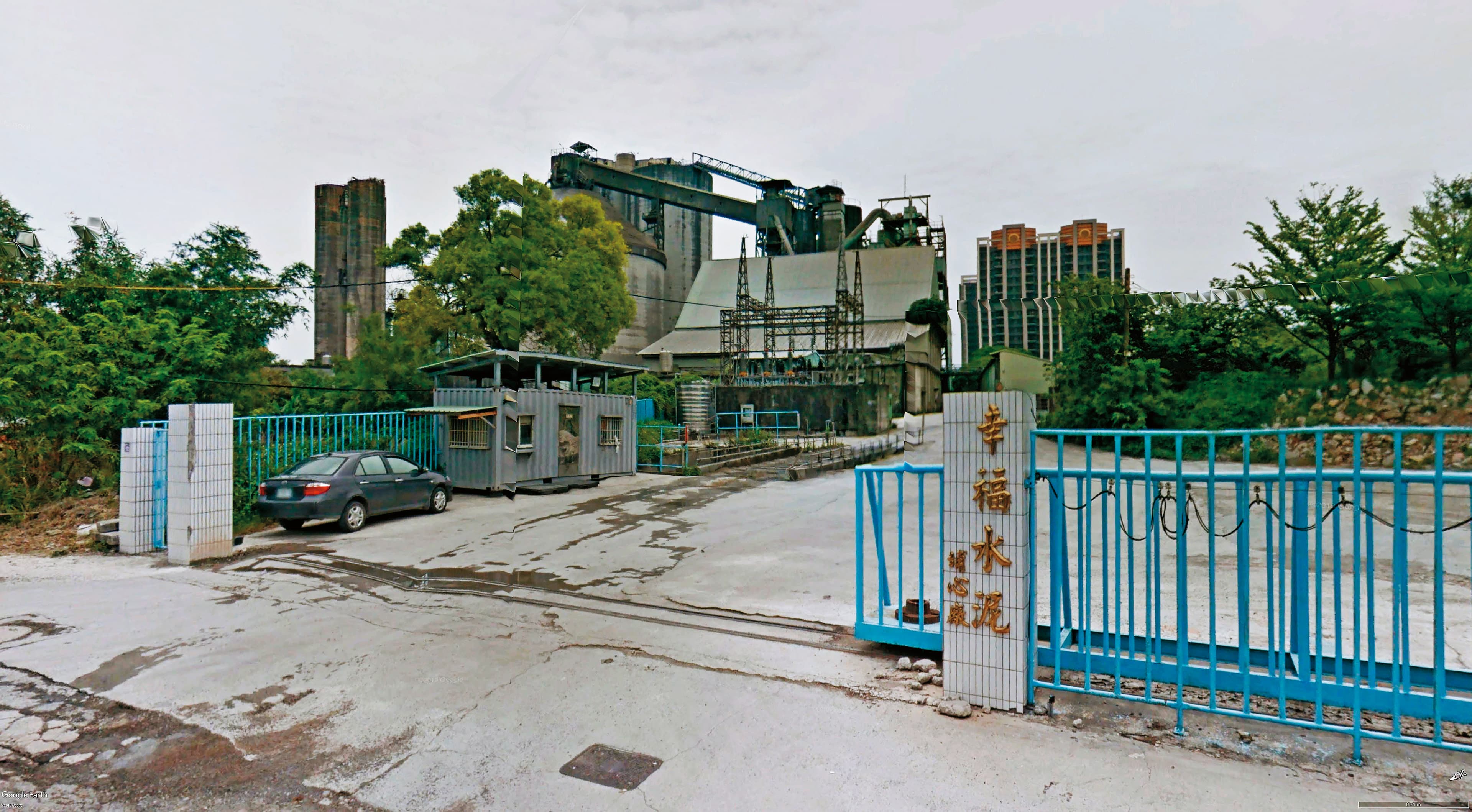 永盛掩埋廠隸屬永盛開發公司,由幸福水泥投資興建。(翻攝Google Maps)