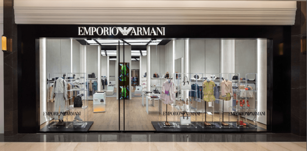 EMPORIO ARMANI概念店今在微風南山正式開幕。(EMPORIO ARMANI提供)