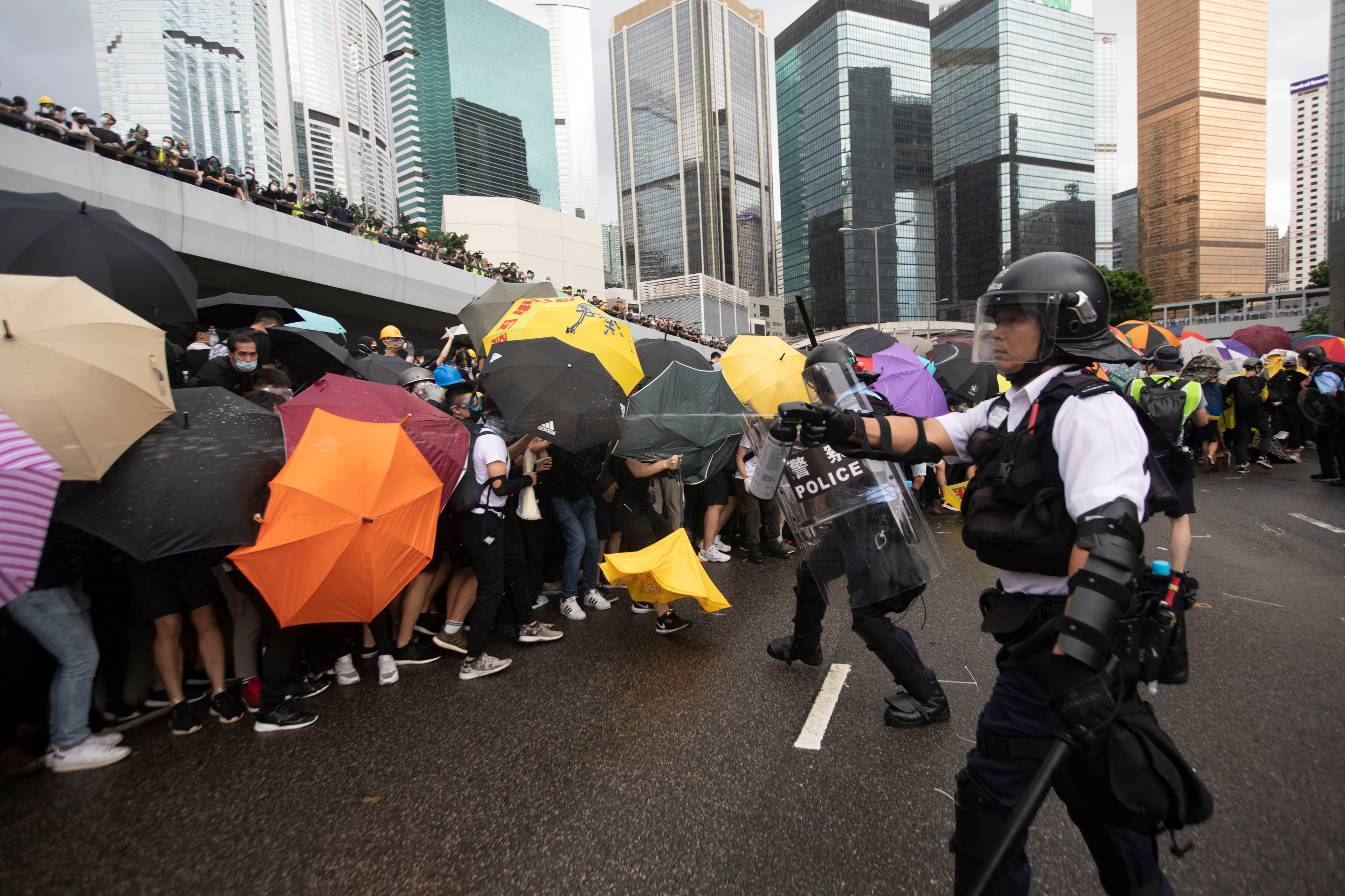 黃之鋒表示,若林鄭月娥持續漠視民意,未來示威活動仍會繼續上演。