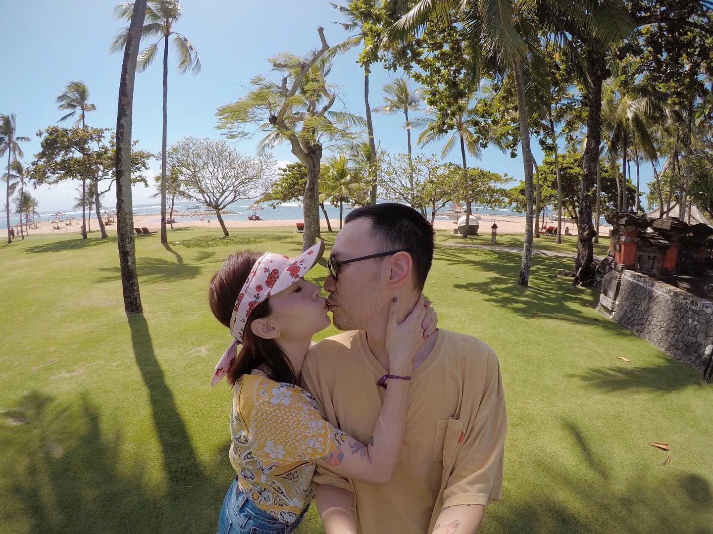 翁馨儀與張少懷結婚6年,經常在臉書曬恩愛,分享夫妻間的糗事。(翻攝自翁馨儀臉書)