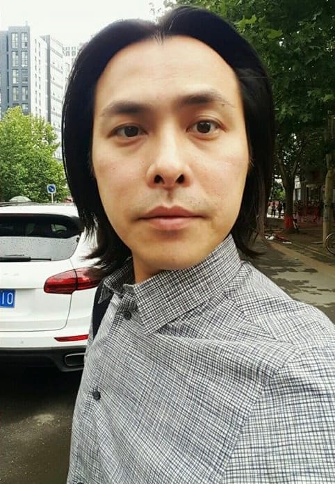 范植偉透露當年爆出醜聞時,外界眼光讓他感到壓力。(翻攝自范植偉微博)