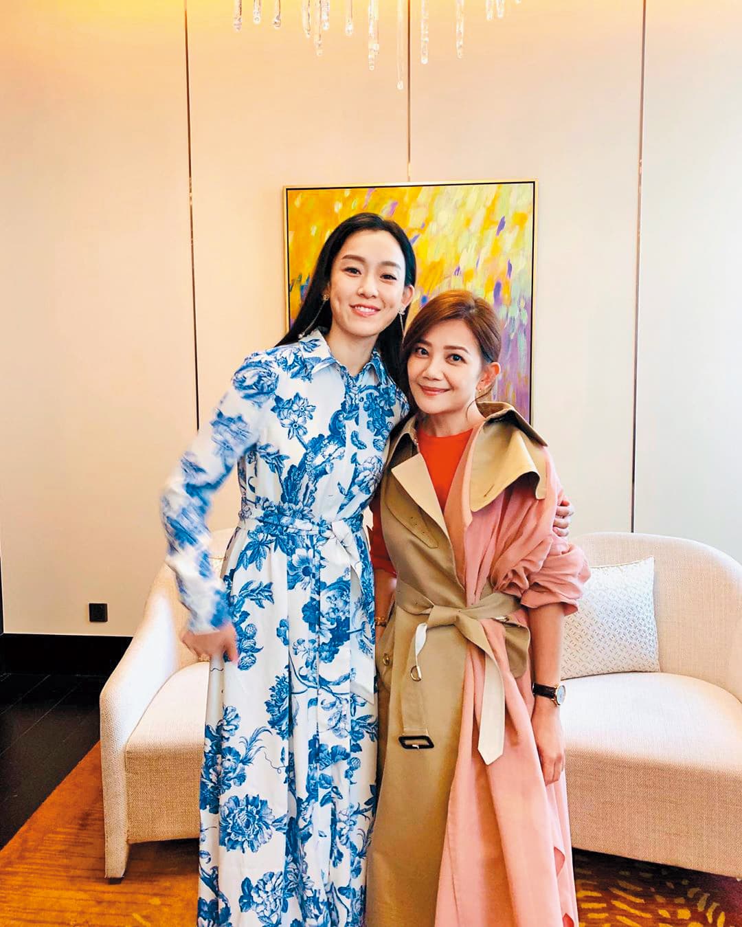 在梁靜茹(右)還沒鬆口婚姻出警訊前,好友范瑋琪意外說出「2年前已聽說」,曾引起網友一番論戰。(翻攝自梁靜茹IG)