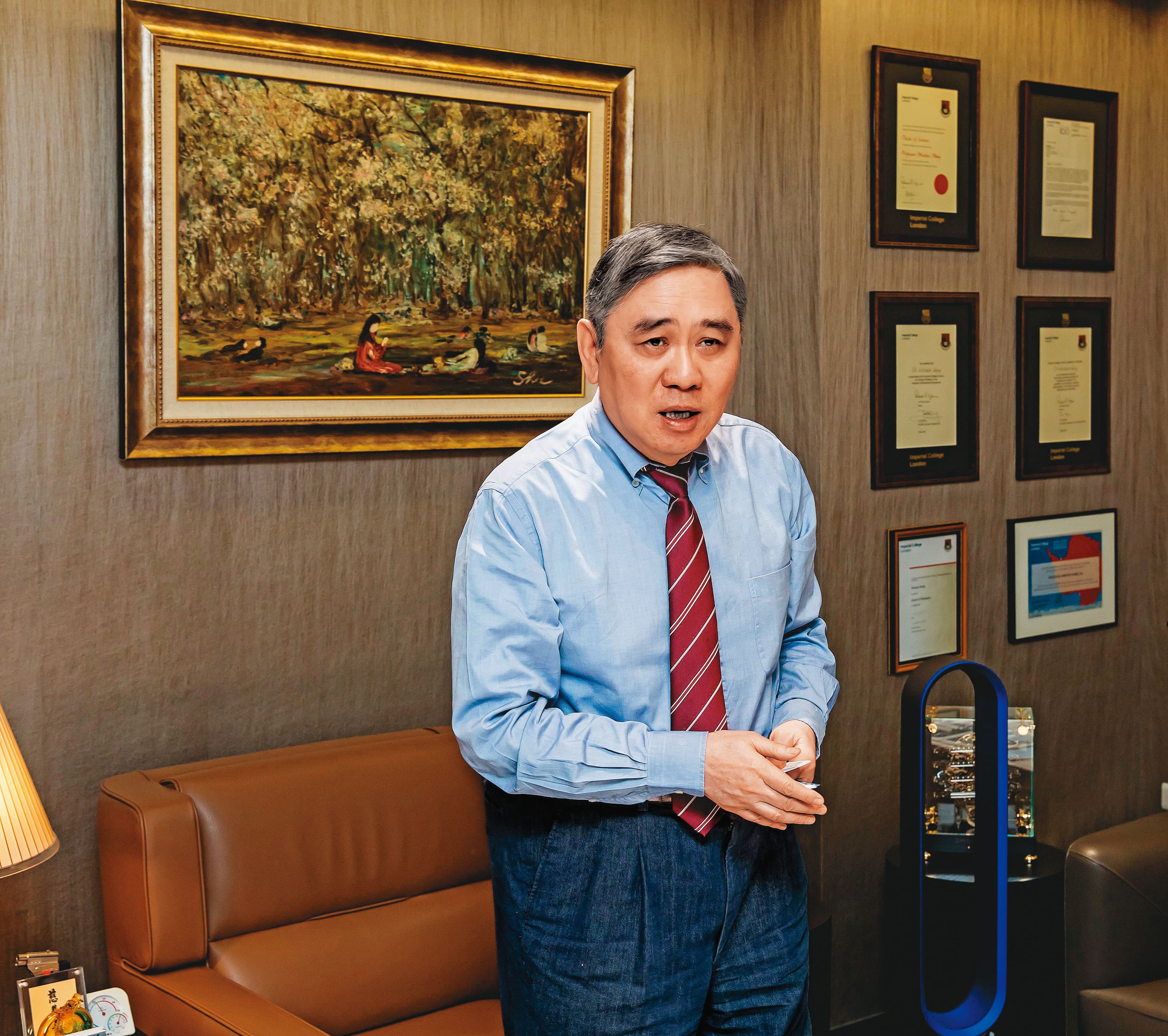 台塑創辦人王永慶之子王文洋(圖),日前控告身兼台塑集團總裁的堂哥王文淵等人涉嫌侵吞父親120億元遺產,檢方做出不起訴處分,他已提出再議。