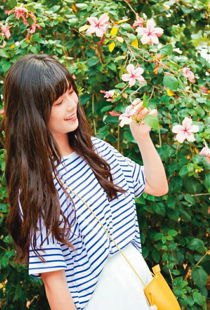 容容是個戀家少女,每週都會回新竹陪伴爸爸。(翻攝自容容IG)