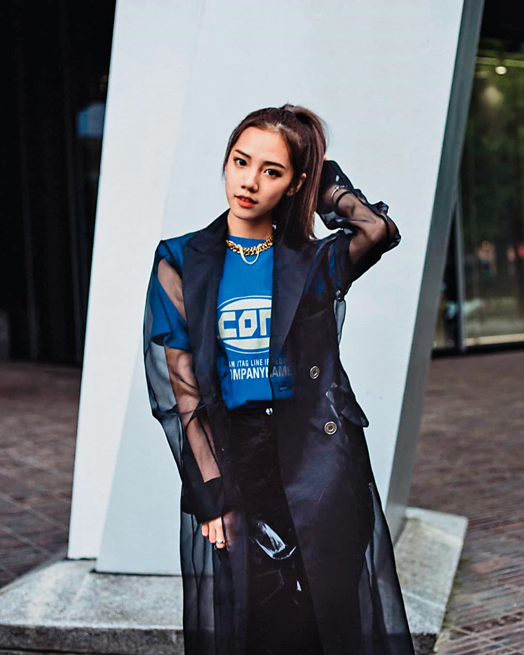 艾比表面上冷豔,但實際上她是個多話女孩。18歲,163公分/44公斤;才藝:電音台式舞曲、性感街舞、韓國、MV舞。(翻攝自艾比IG)