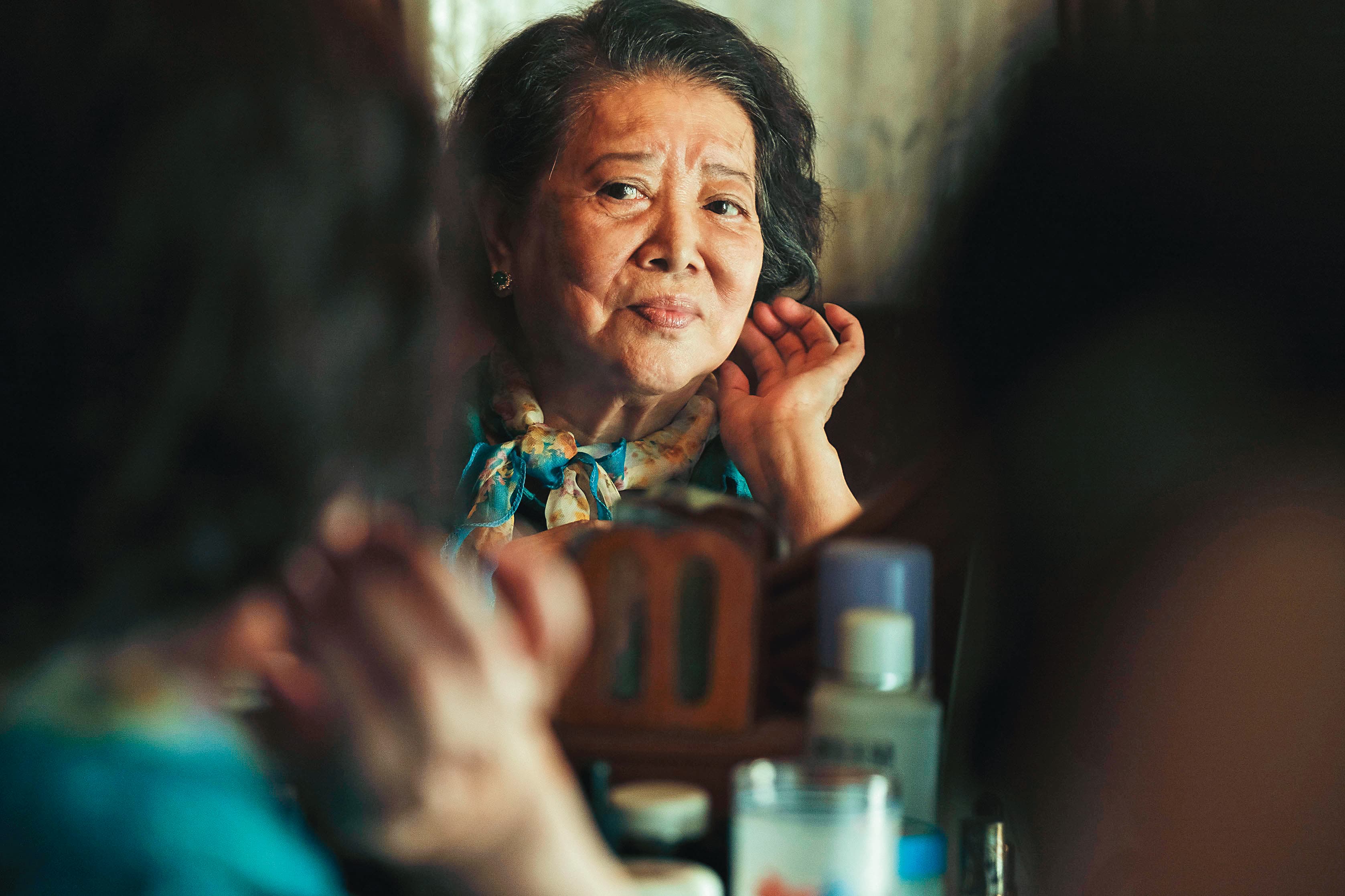 陳淑芳豐富的人生歷練、表演經驗,是詮釋阿嬤的不二人選。(牽猴子提供)