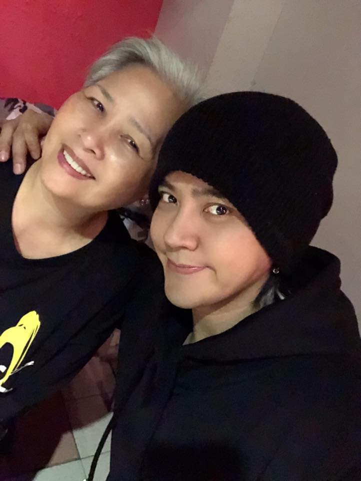 小豬除了向前女友周揚青與粉絲懺悔,並表示現在最關心的就是媽媽的健康與是否開心。(翻攝自羅志祥臉書)