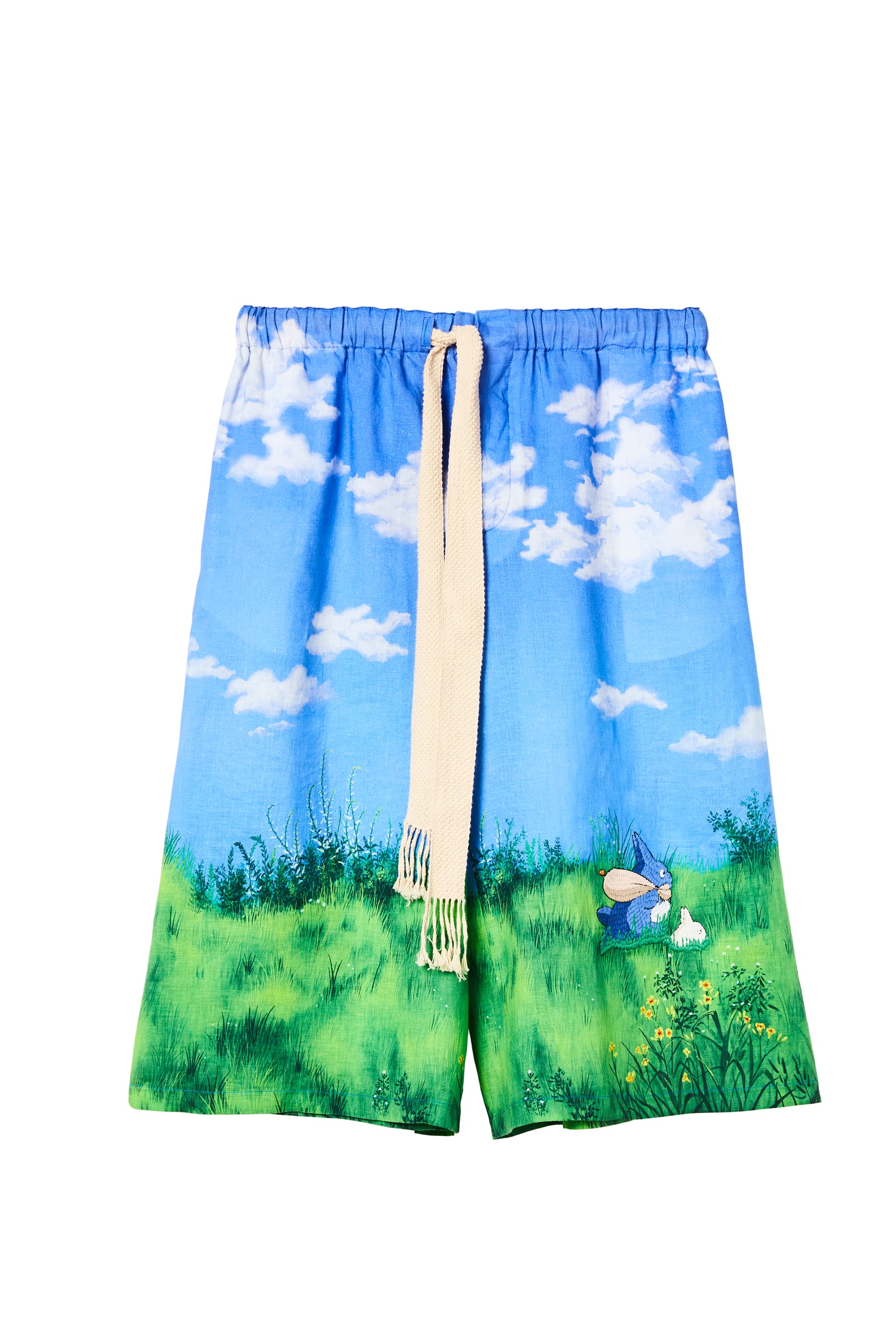 Totoro天空藍景色寬褲。NT$37,000(LOEWE提供)