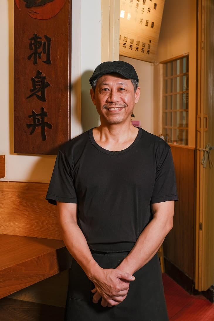 店主林先生原本不想拍獨照,他說店內每個人都是老闆,都能獨當一面。