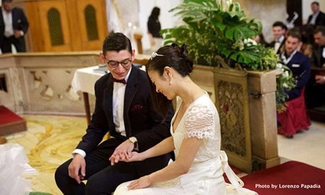 宇多田光(右)在2014年曾與義大利丈夫結婚,婚後育有一子但婚姻僅維持4年。(網路圖片)