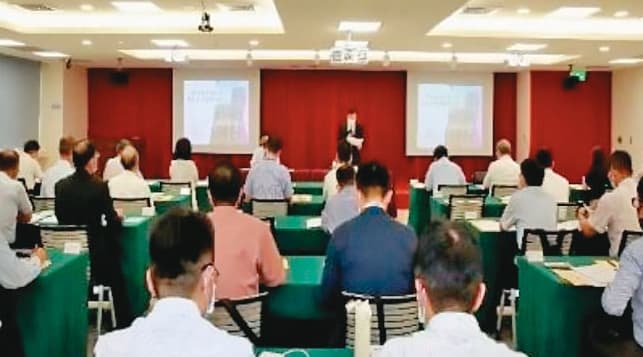 高檢署上月底邀集檢警調及海巡署與經濟部等單位研商打擊綠能蟑螂方案,旋即建立聯繫平台,展現嚴辦速查決心。(翻攝高檢署電子報)
