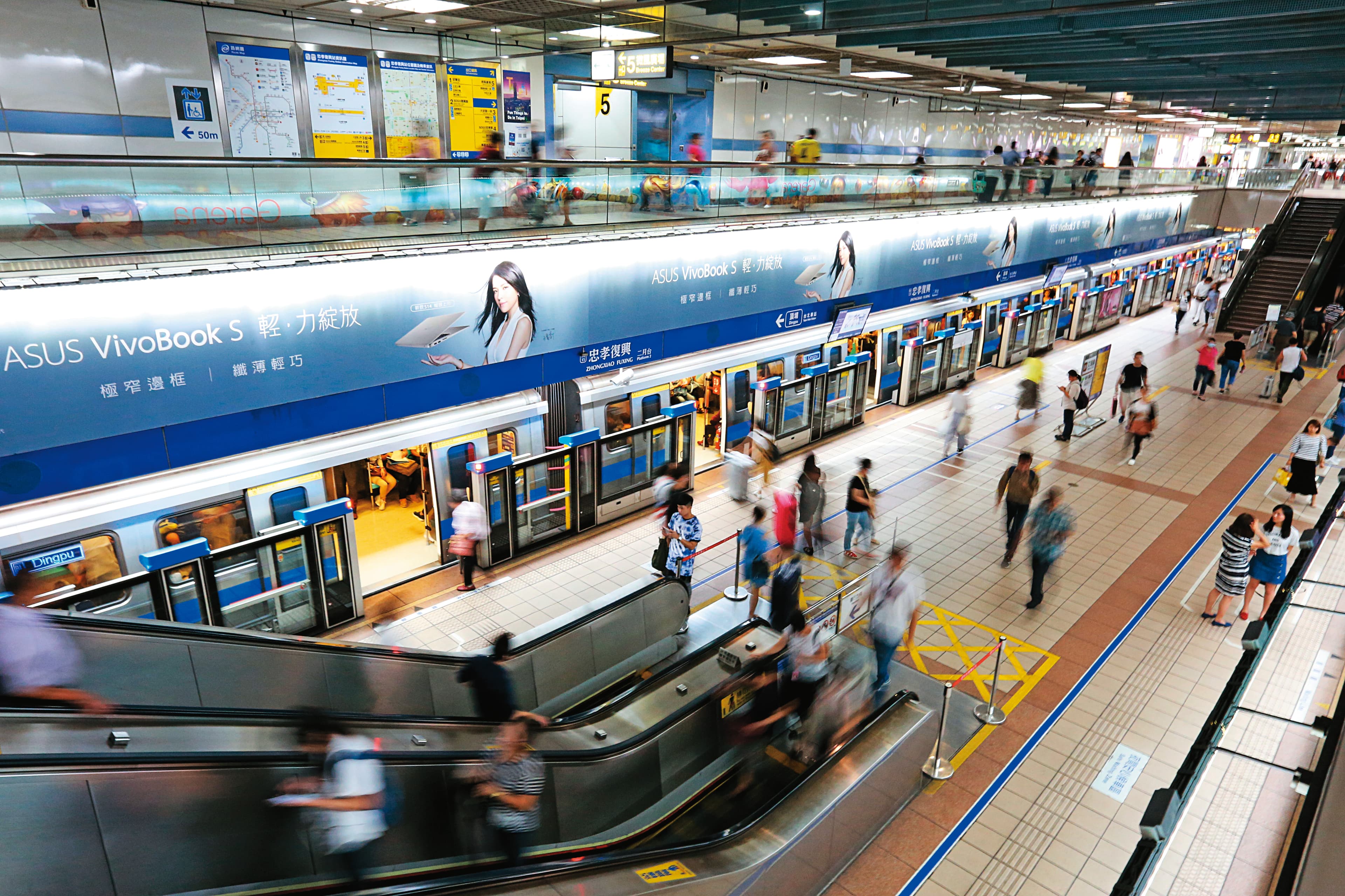 北捷的電扶梯(圖)安檢弊案才落幕不久,北藝中心的電扶梯工程又傳置民眾生命於險境。