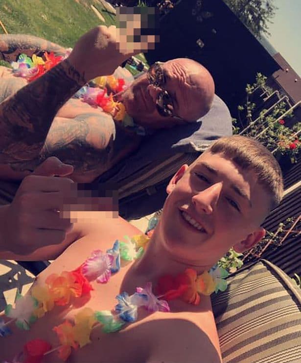 泰勒父子的言行引起網友一陣圍剿。(翻攝Taylor Meanley Facebook )