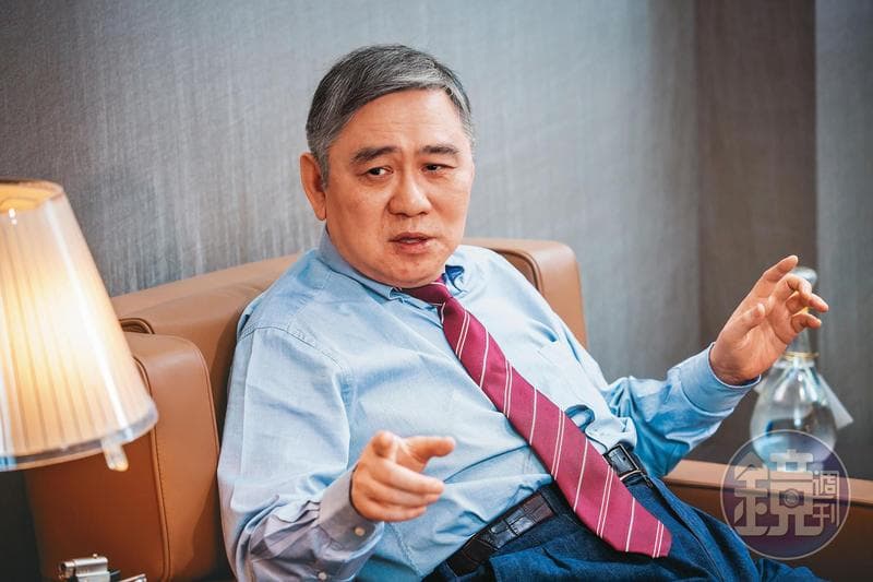王文洋感念大媽疼愛成立了基金會,長期幫助弱勢家庭的孩童。