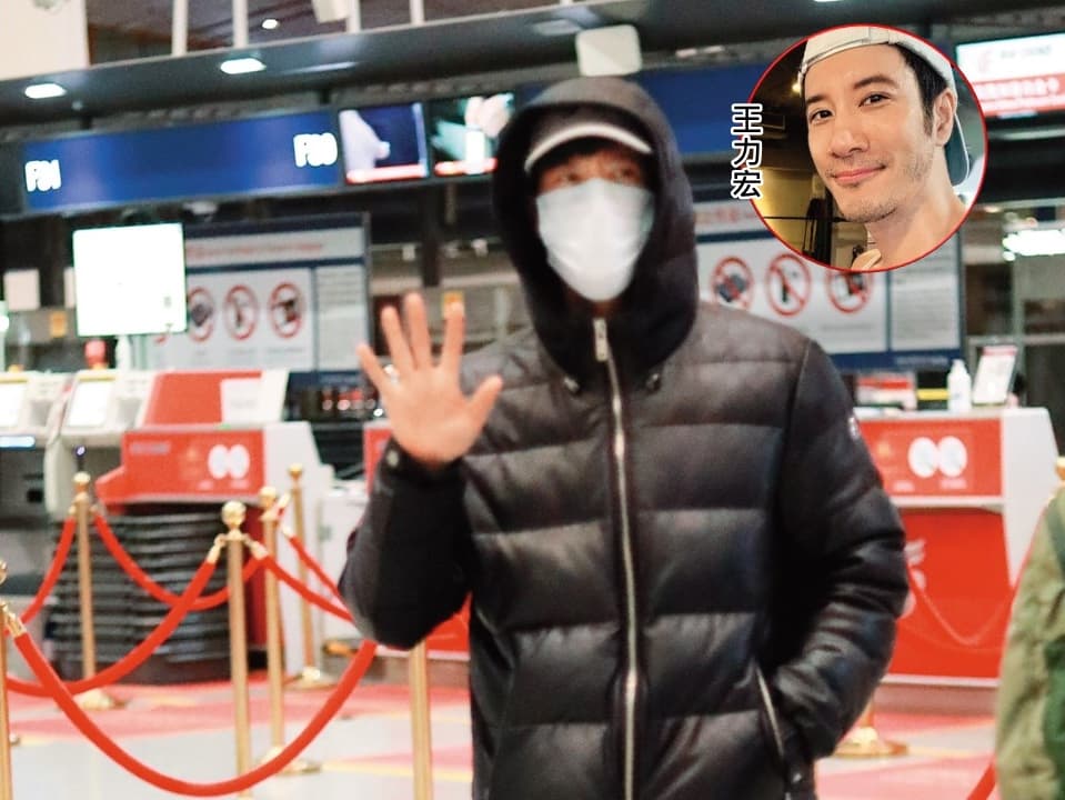 王力宏去年12月現身北京機場時準備回台灣,態度看似一派輕鬆,結果慘遭網友群起痛罵。(東方IC)