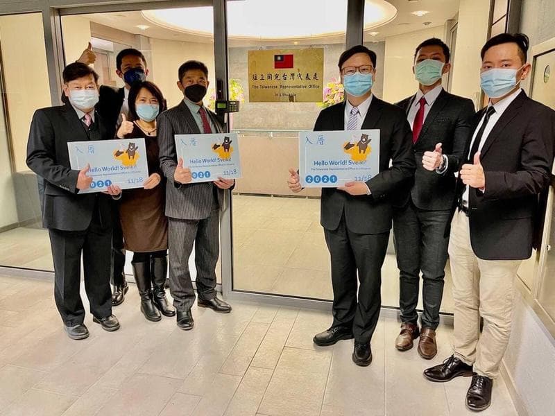 交部長吳釗燮去年宣布,將成立駐立陶宛台灣代表處,並於同年11月正式掛牌。(翻攝自中華民國外交部推特)