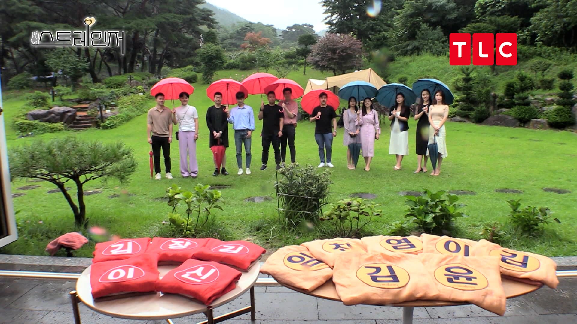 節目一開始刻意安排男多女少,激發出眾人的求愛風格。(TLC旅遊生活頻道提供)