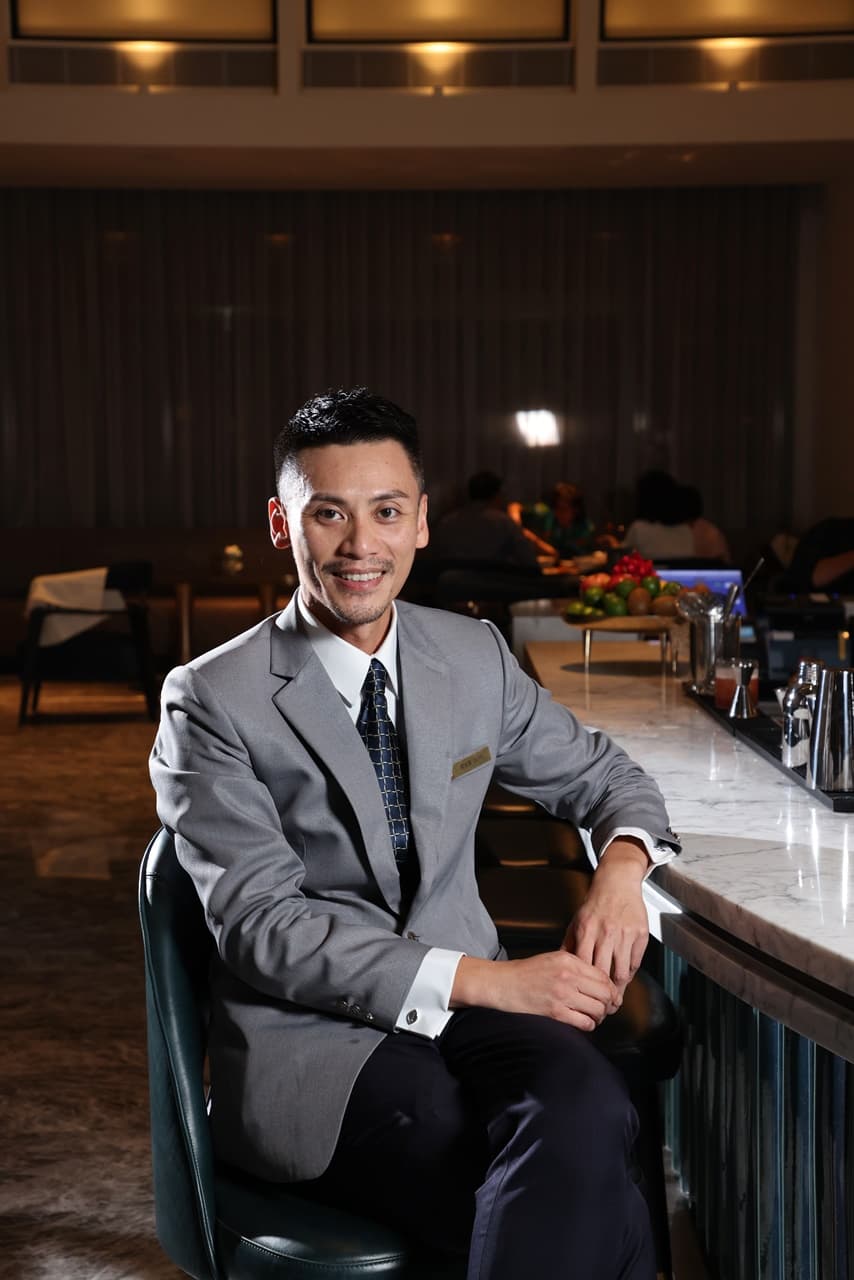 BL.T 33酒吧經理蔡家豪曾在英國倫敦擔任調酒師,尤其偏愛琴酒和琴酒特調。