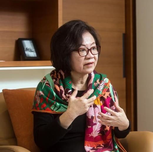 華視召開臨時董事會慰留公廣集團董事長陳郁秀,但她辭意堅定。(本刊資料庫)
