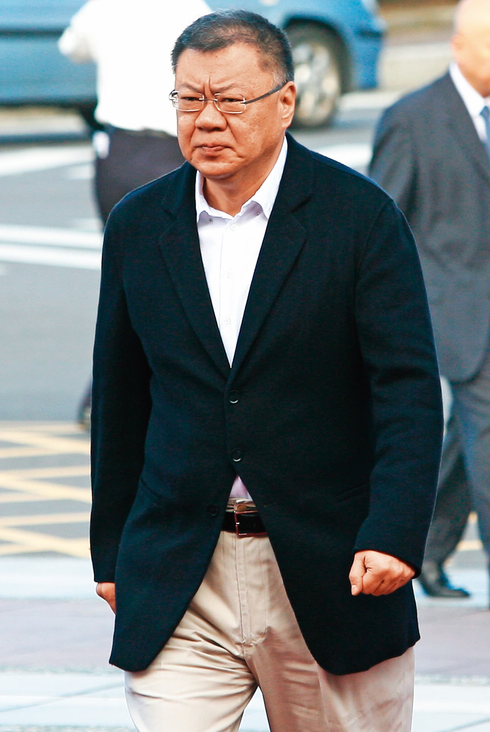 余建新曾送中投前董事長張哲琛5百萬元,雙方雖稱退款,卻坐實馬英九等高層損及中投權益,圖利余建新的犯意。(聯合知識庫)