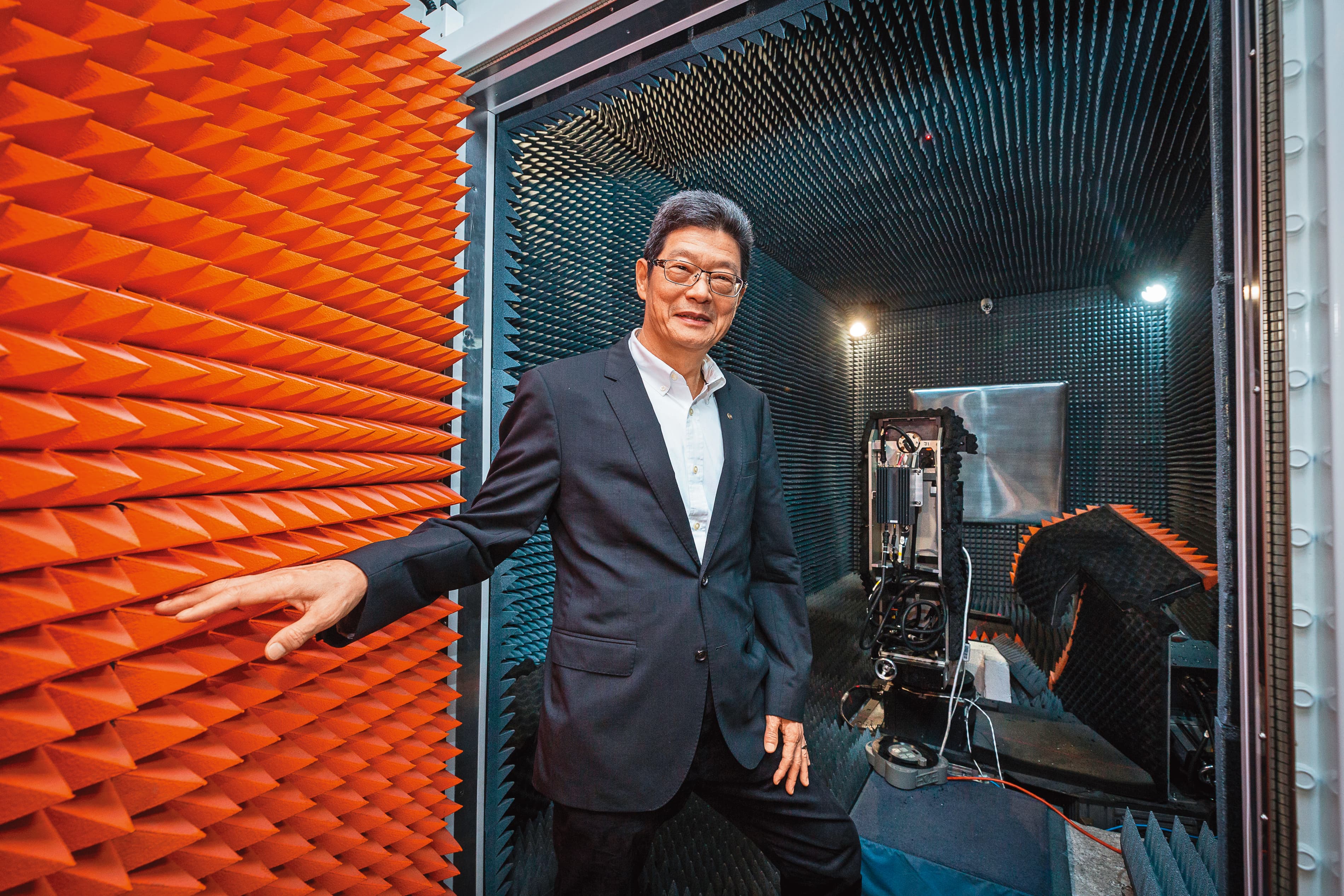 耀登董事長張玉斌表示,耀登現已取得歐系低軌衛星訂單,預計今年底或明年初小量出貨。