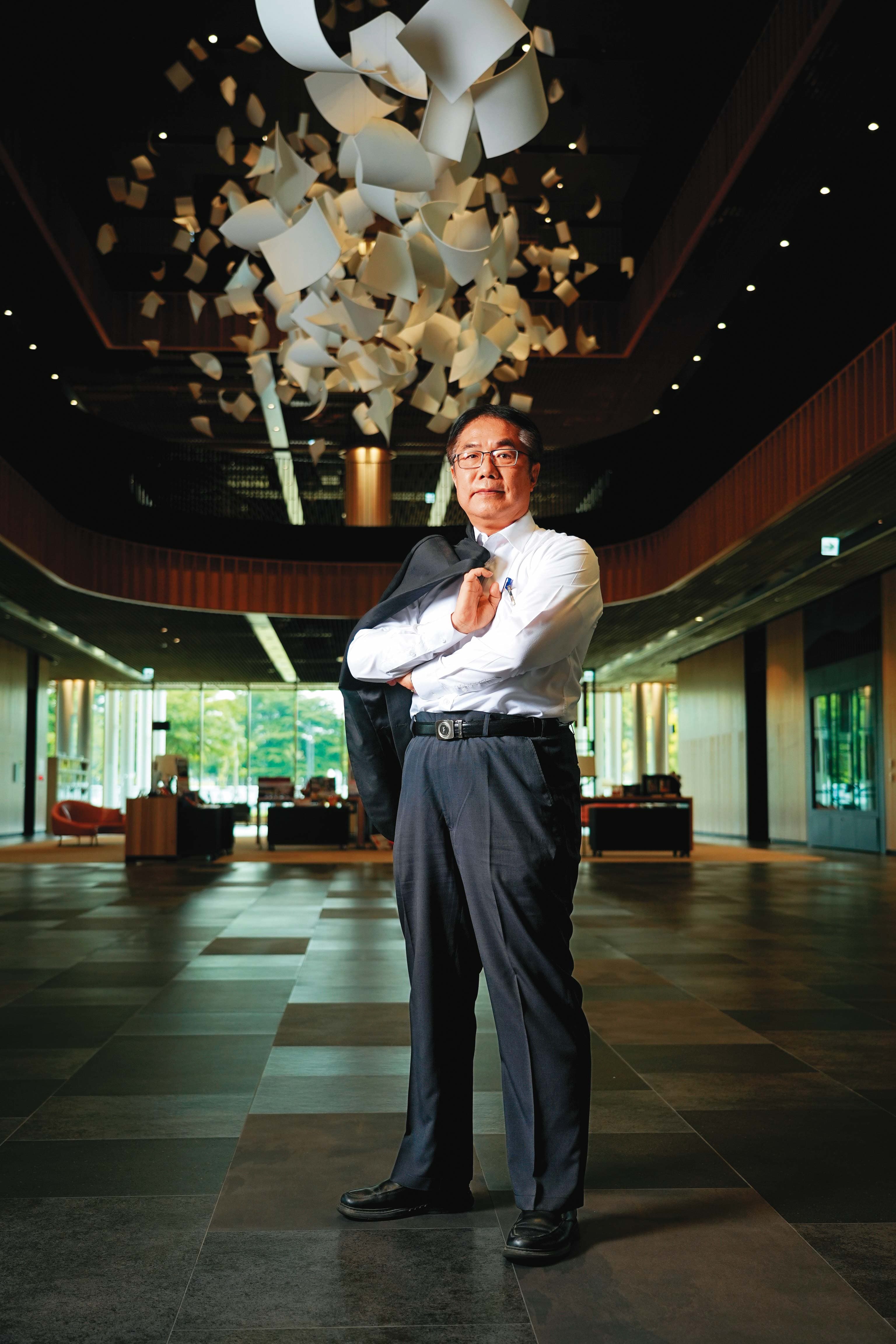 台南市長黃偉哲爭取市民認同,期待連任後落實更多市政願景。