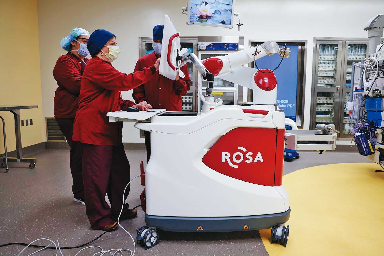 ROSA等手術機器人系統背後有Zimmer Biomet等國際醫材大廠撐腰,將是炳碩的勁敵。(翻攝UNIVERSITY OF IOWA HOSPITALS&CLINICS)