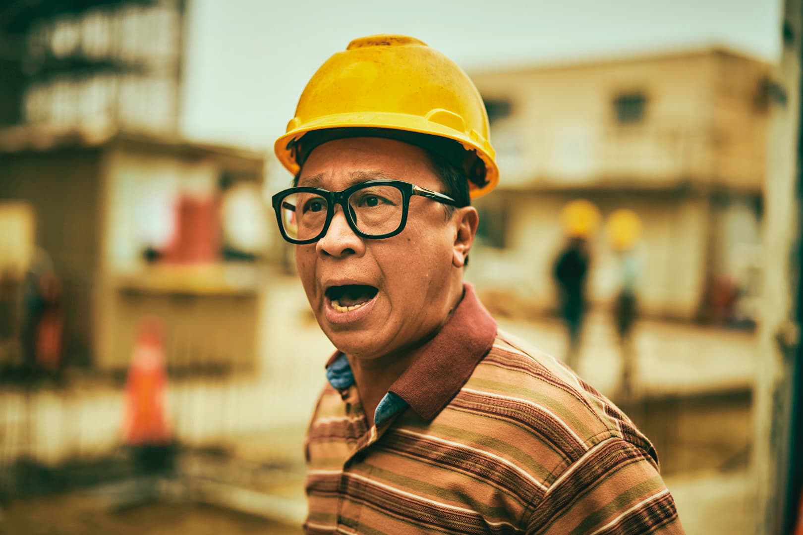 掀起話題的電視劇《做工的人》,游安順飾演昌哥,平日總是做著發財夢,但路見不平也會挺身而出。(大慕影藝提供)
