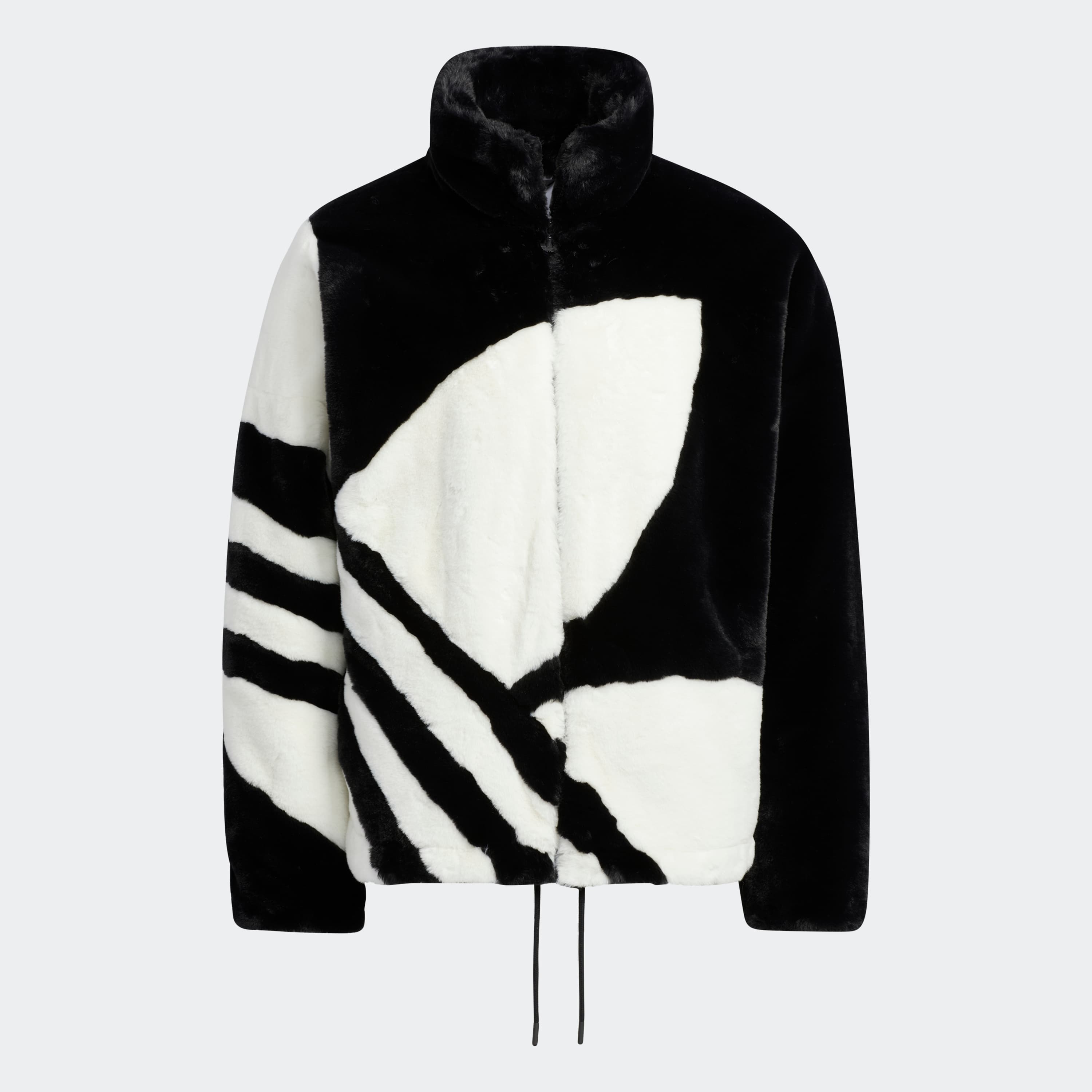 Logo黑白環保皮草 NT$4,890 adidas Originals(adidas Originals提供)