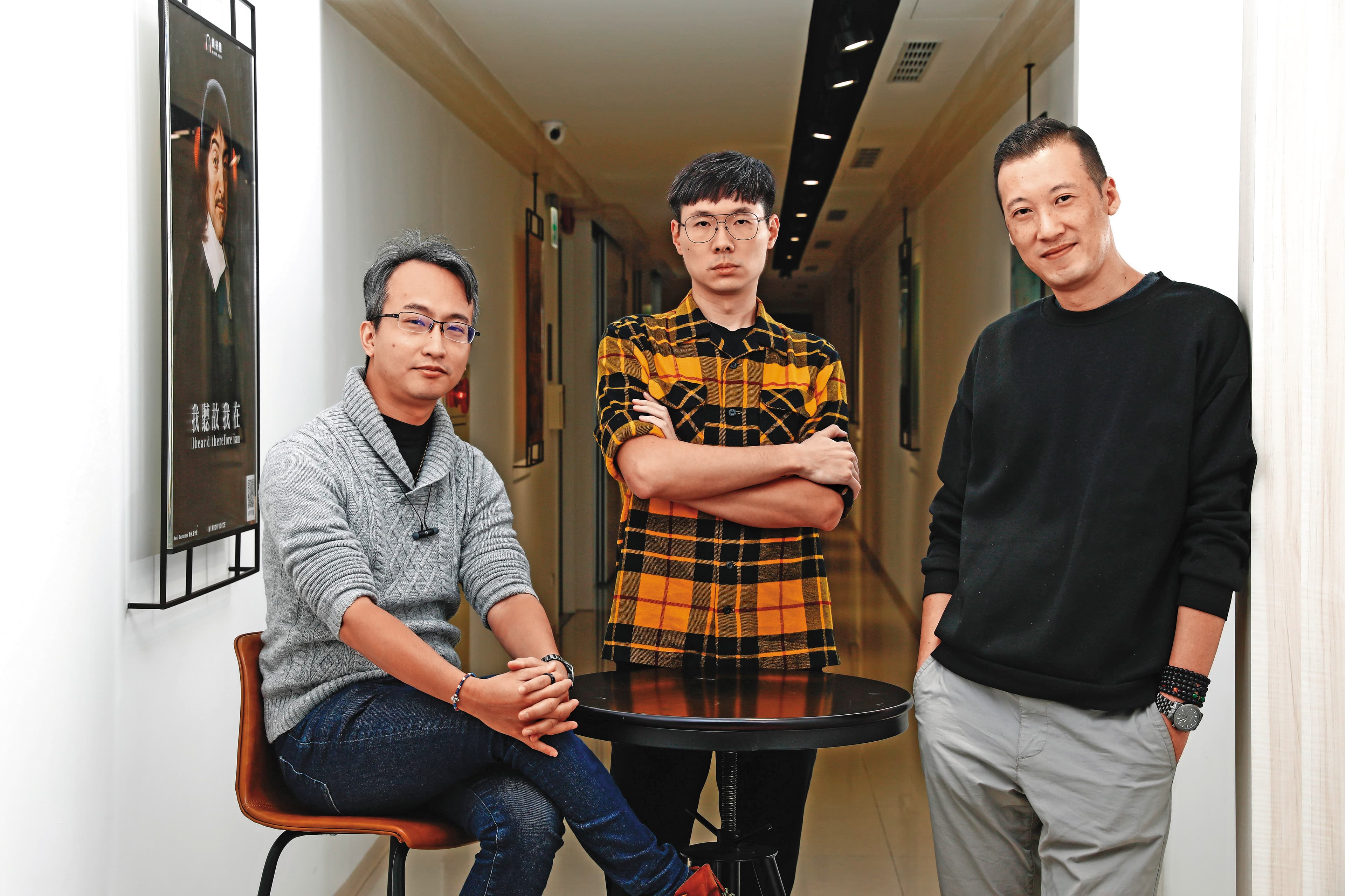 左起為Underscore共同創辦人暨《Aliisha》製作人林宏宇、王冠超,及發行商星宇互動娛樂全球平台事業處處長劉家安。