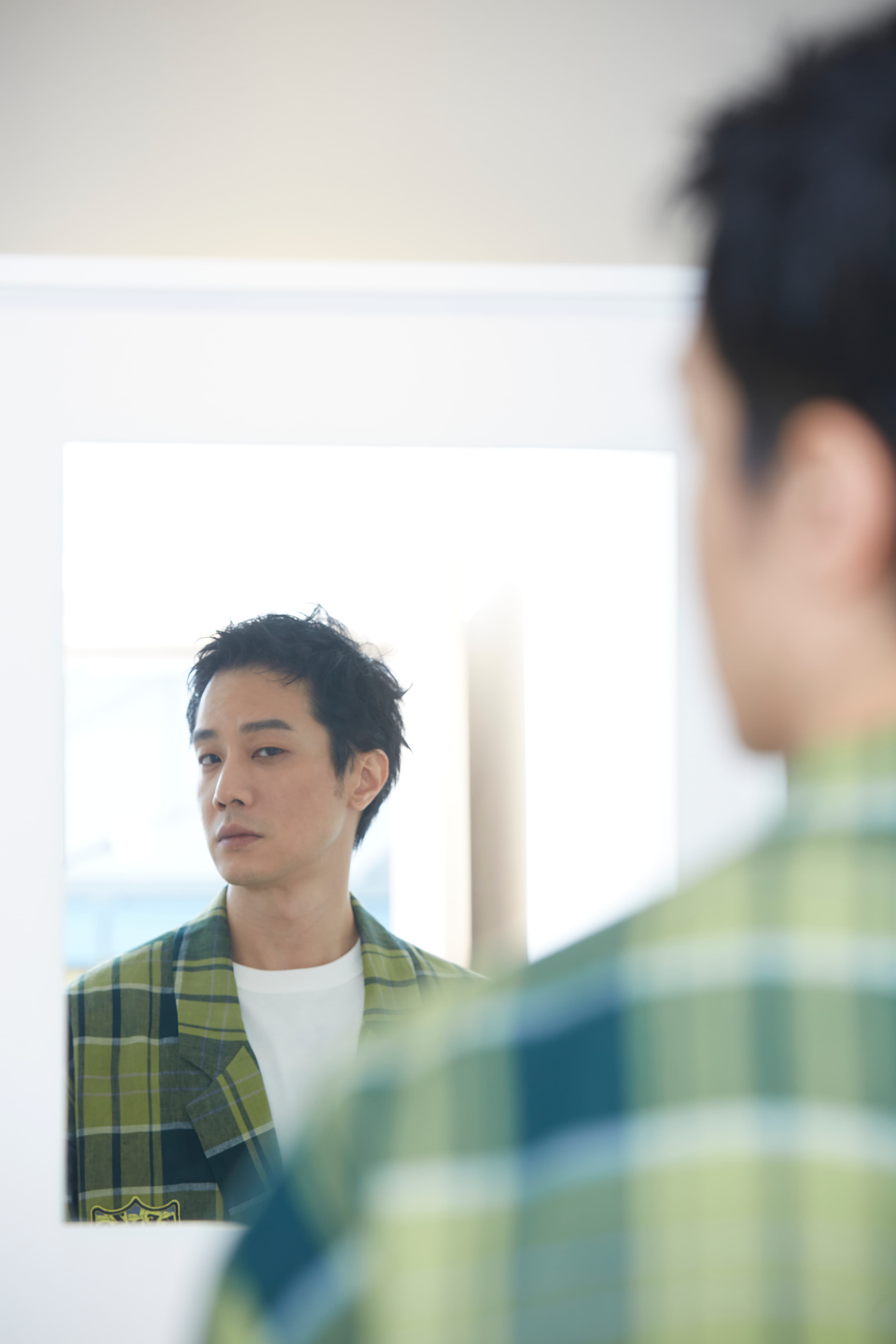 薛仕凌認為,如果《疫起》以他的媒體視角切入,他最後可能會愈演野心愈大愈膨脹,最後要花很長時間才能抽離角色。
