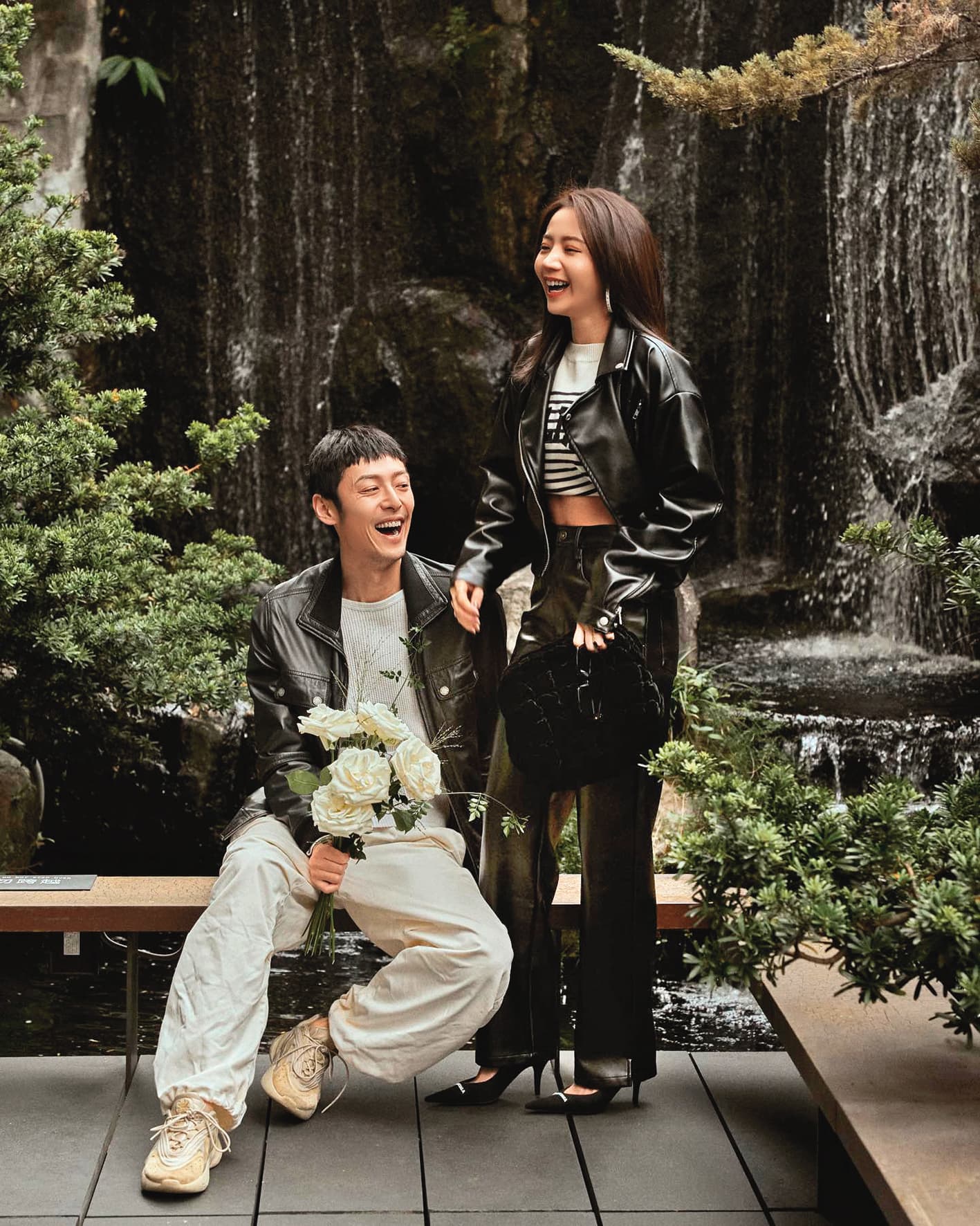 陳艾琳(右)和阿翔離婚後,火速與顏庭笙(左)結婚生子。(翻攝自陳艾琳臉書)