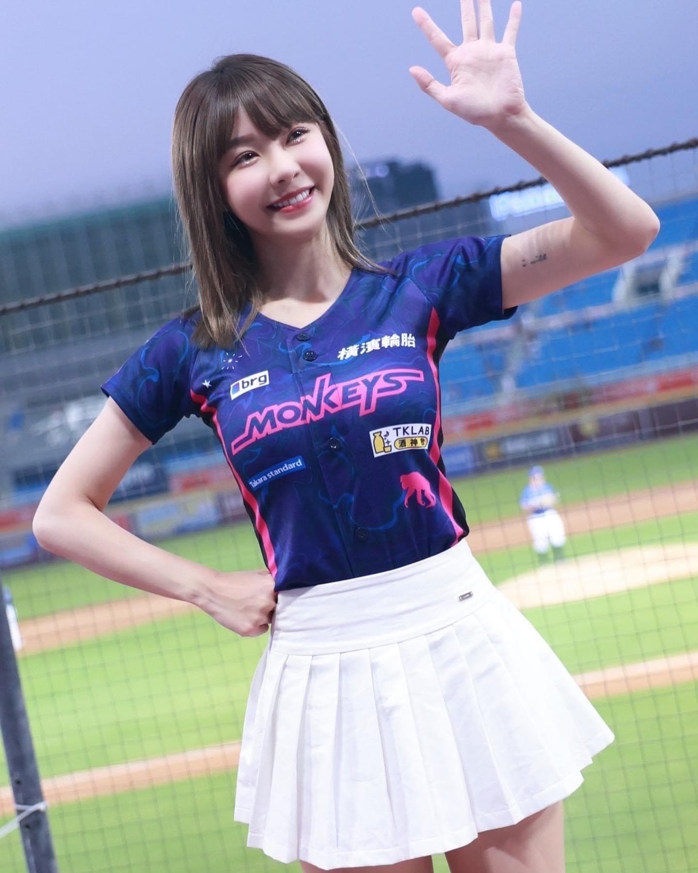 陳怡叡(Yuri)請人代買BLACKPINK演唱會的5800元門票,到現場才發現票是假的。(翻攝自陳怡叡臉書)
