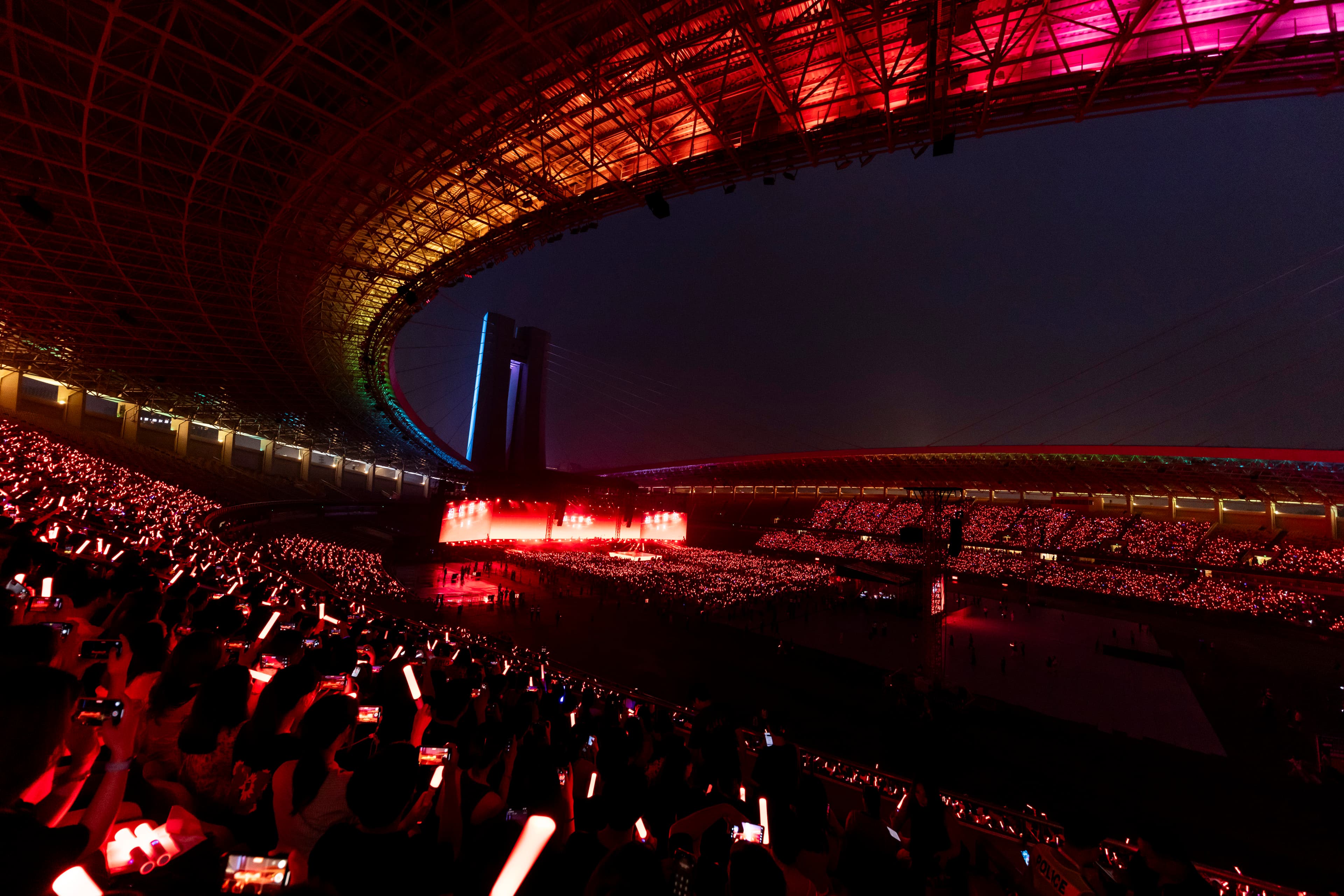 五月天時隔3,000多個日子重返杭州開唱。(相信音樂提供)