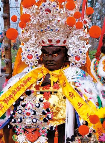 警方向邢府千歲(圖)求助,在神明的幫忙下,3天順利破案。(翻攝網路)