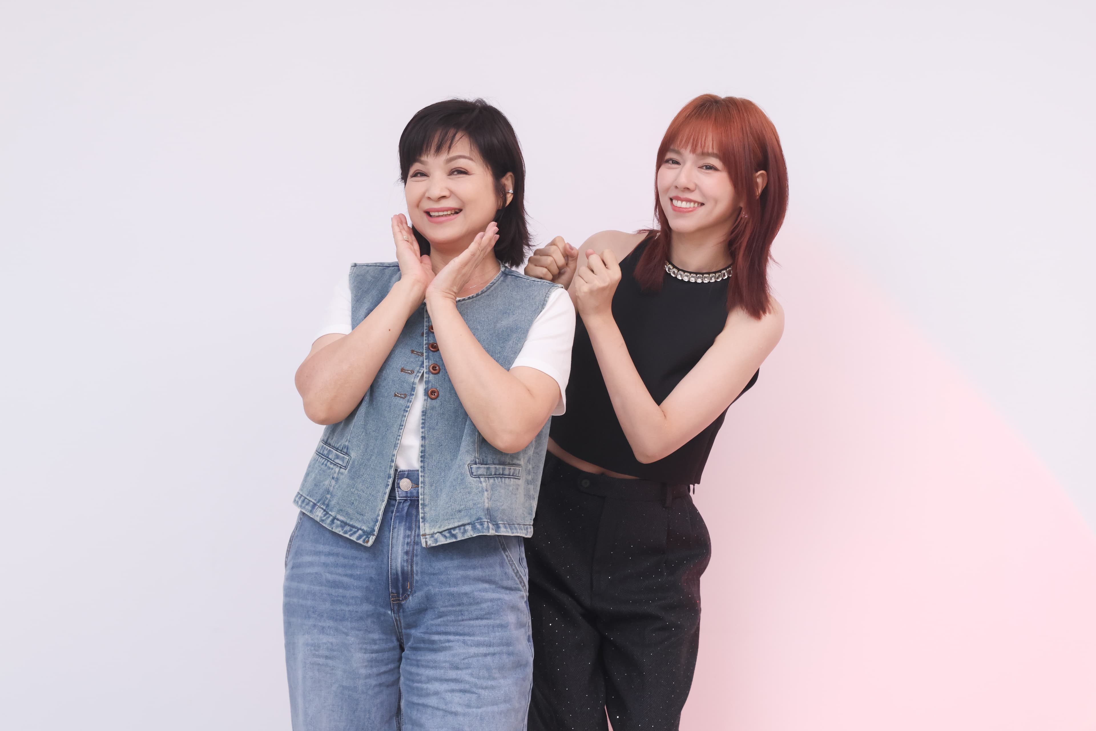 夏于喬(右)自認與楊貴媚(左)有一定程度的「母女臉」,連導演老公林書宇也認同,因此媽媽角色很快就敲定楊貴媚演出。