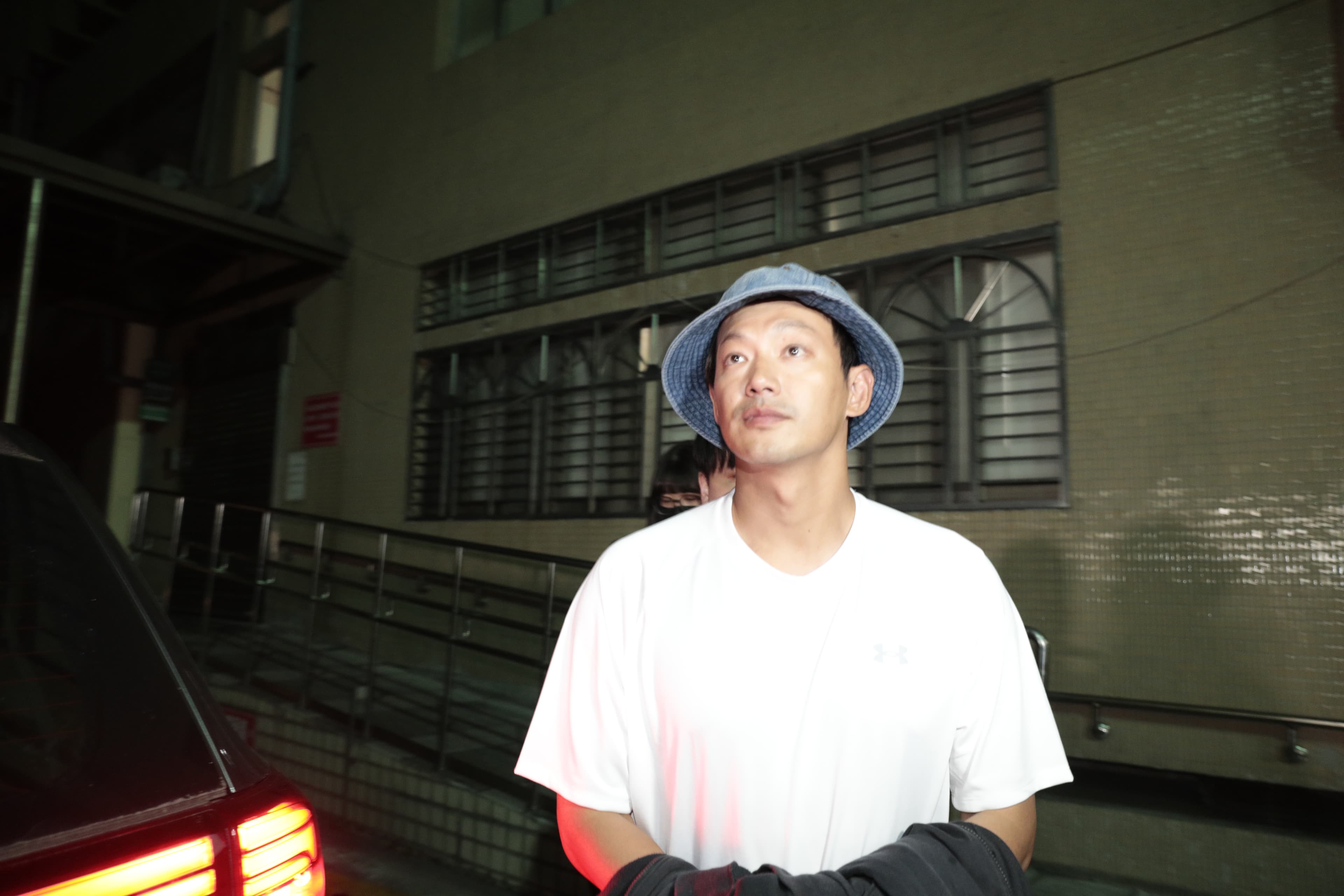 威廉今年5月被爆出涉嫌閃兵,遭移送地檢署。