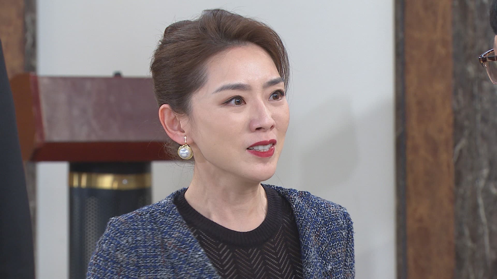 賴芊合開心《愛的榮耀》有兩位帥兒子許仁杰、傅子純。(民視提供)