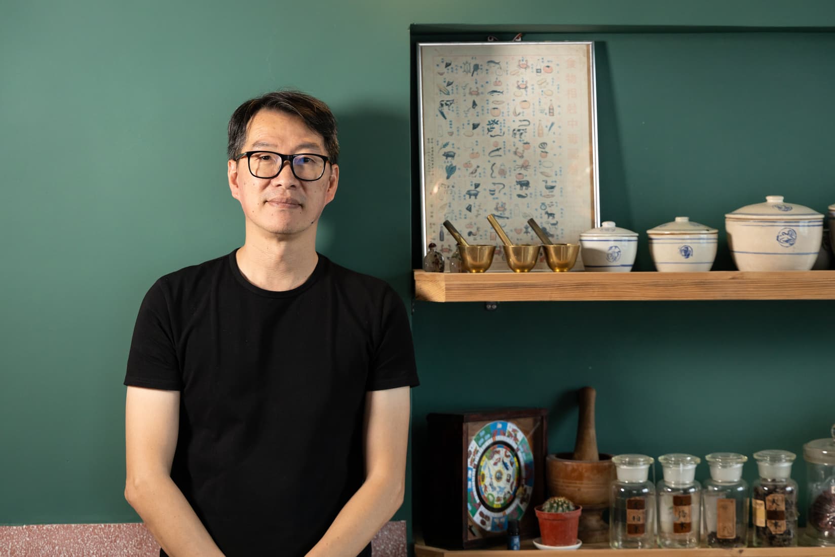 黃彰琦誤打誤撞來到基隆,將在地飲食文化,人文風情全都釀進啤酒裡。