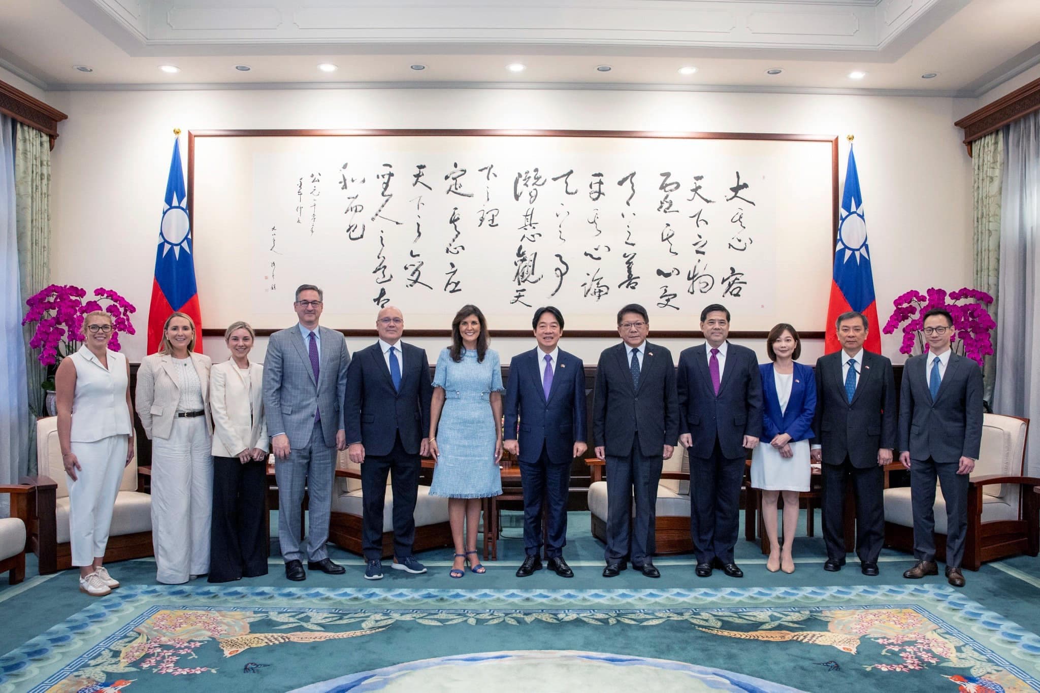 總統賴清德今在總統府接見海利大使訪問團。(總統府提供)