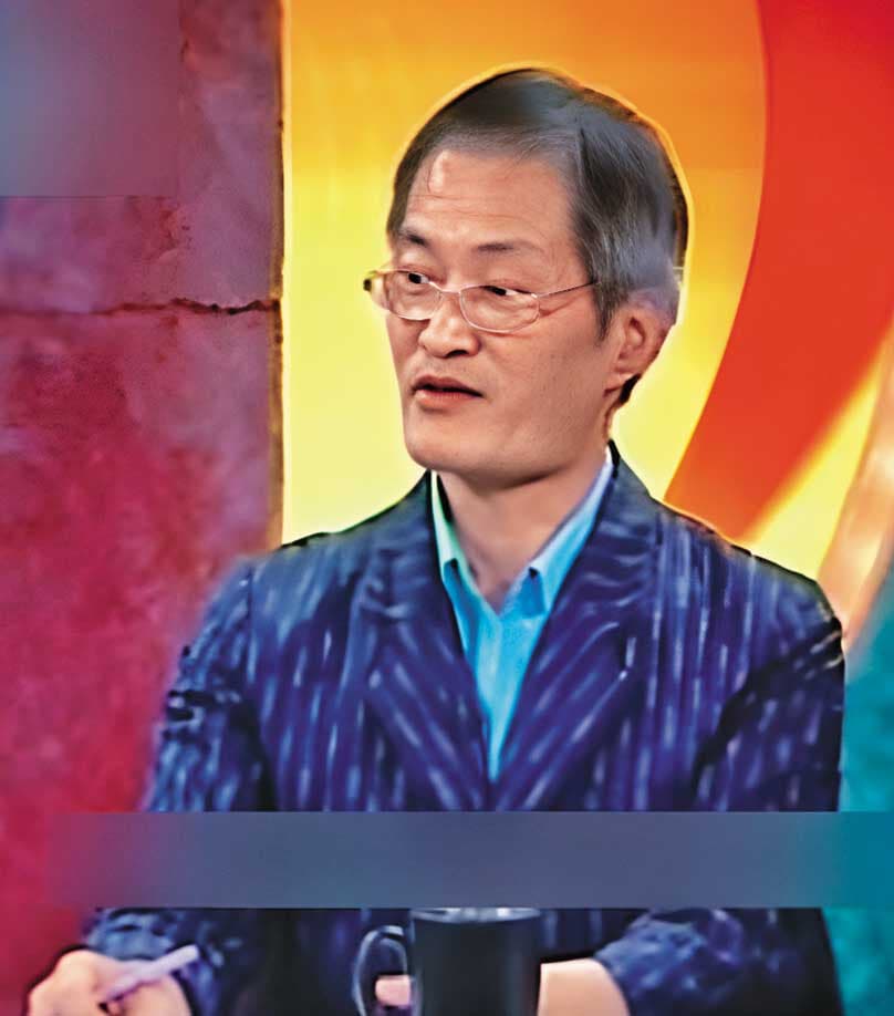 蔣仁曦曾上電視公開情蒐內幕,還自曝領到軍情局「還算滿意」的補償金。(翻攝新聞挖挖挖)