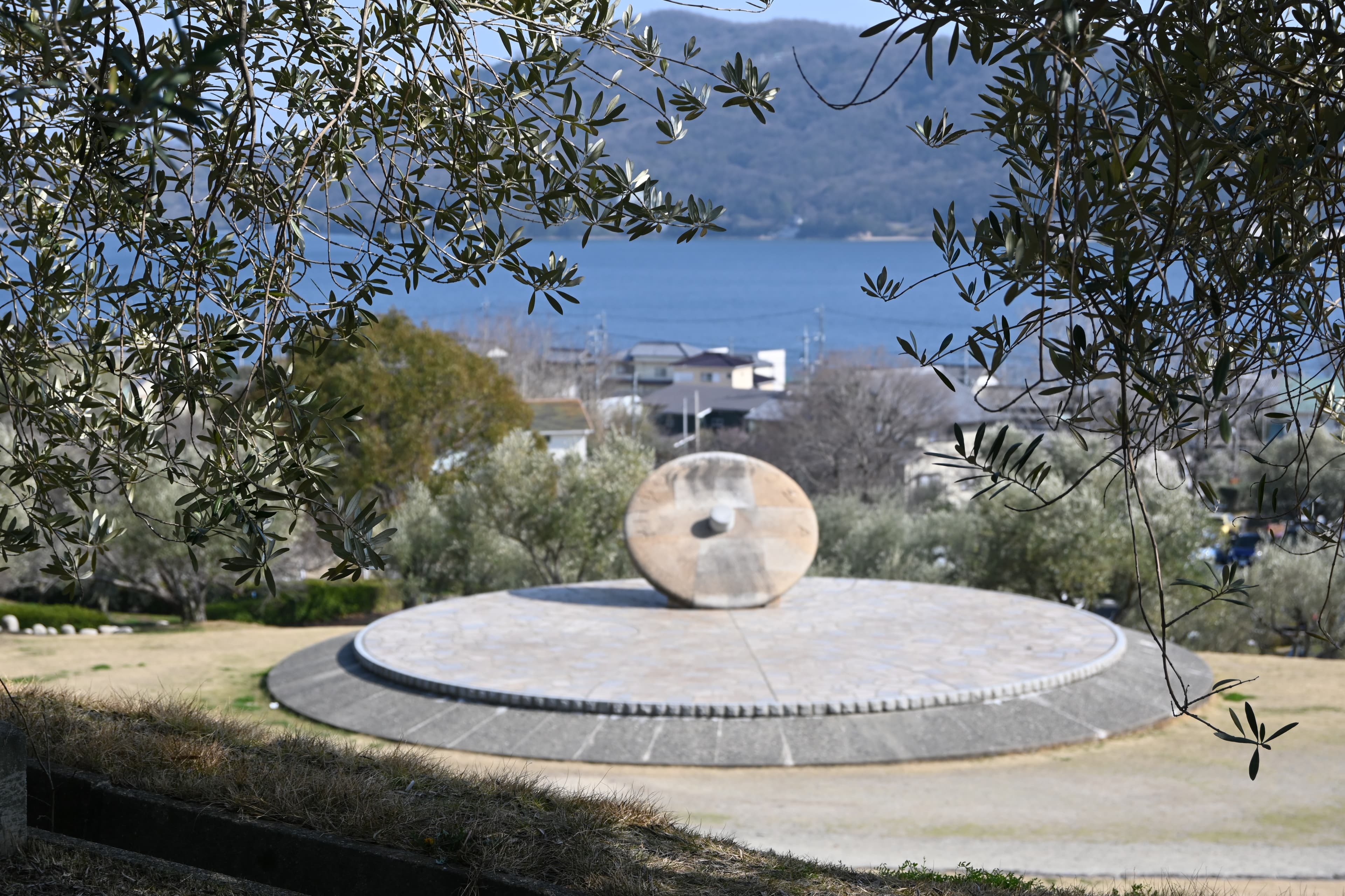 小豆島是瀨戶內海第二大島,是日本栽培橄欖的發祥地,也被視作日本地中海。
