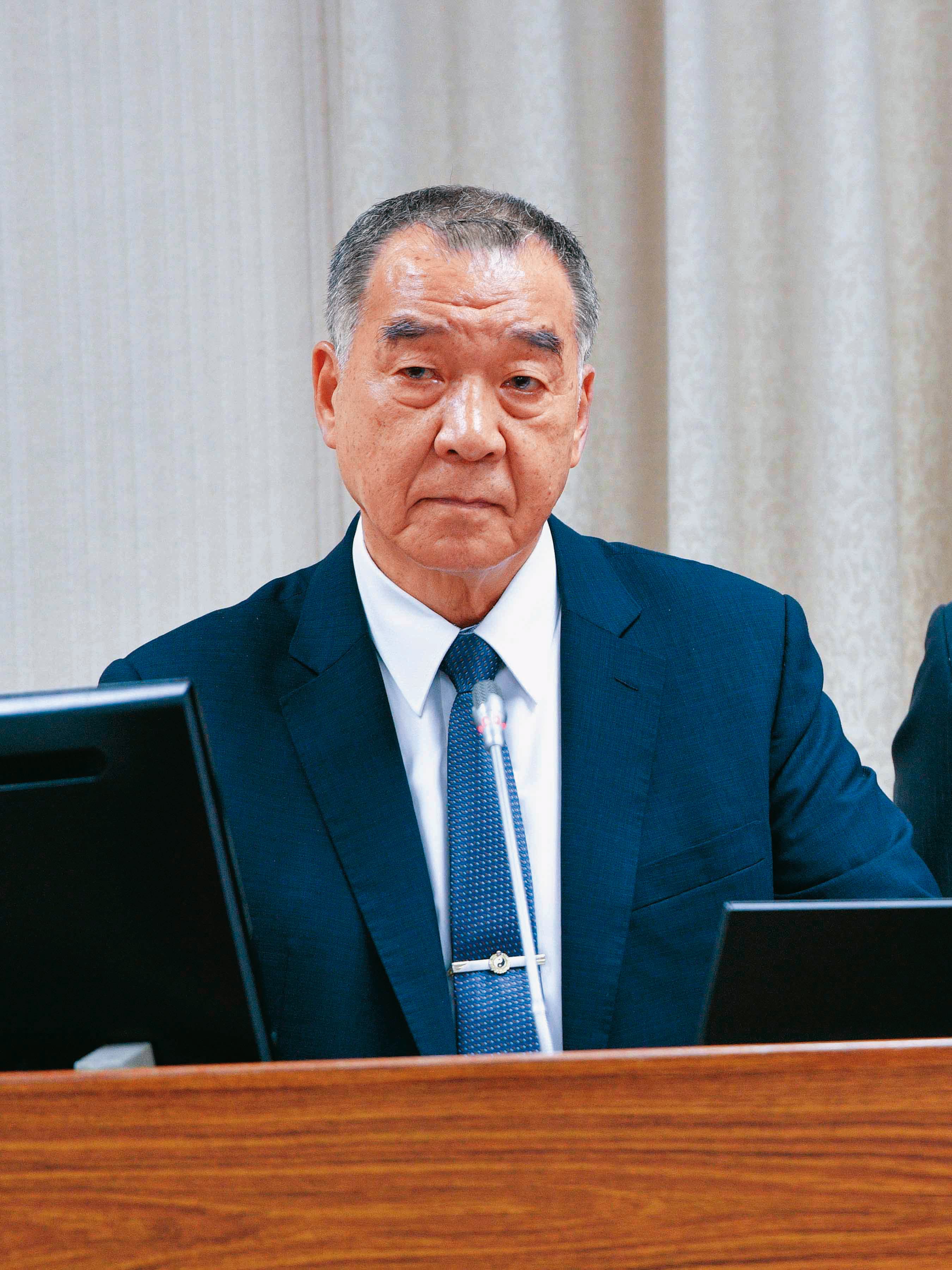 國防部長邱國正去年在立院備詢坦言台灣軍情壓力「40年來最嚴峻」。