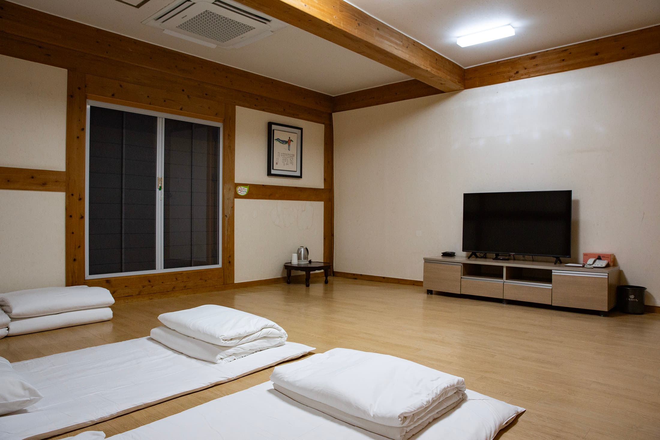 入住公州韓屋村,能實際體驗傳統暖炕文化與韓屋生活。