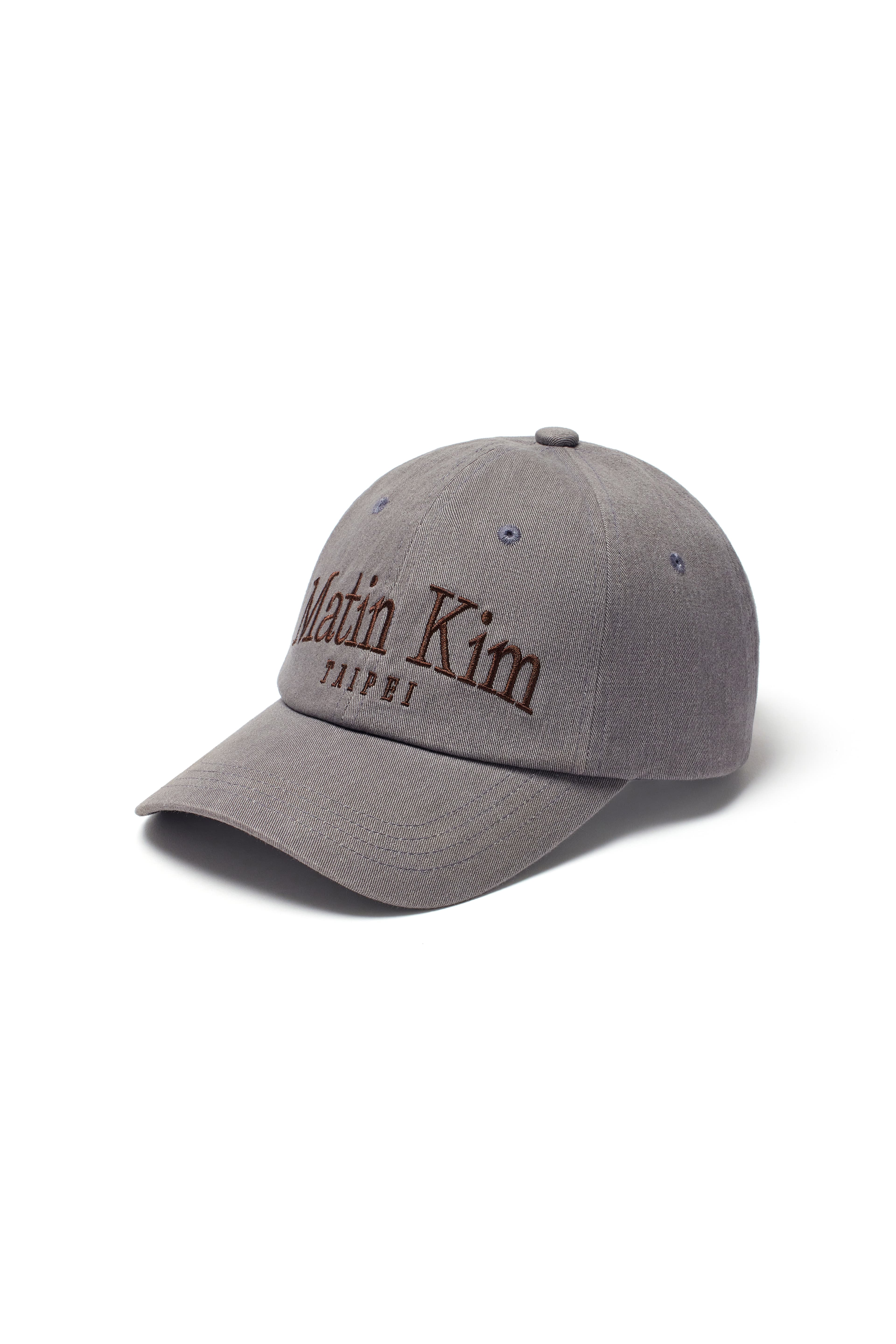 Taipei限定棒球帽(灰)。NT$1,690(Matin Kim提供)