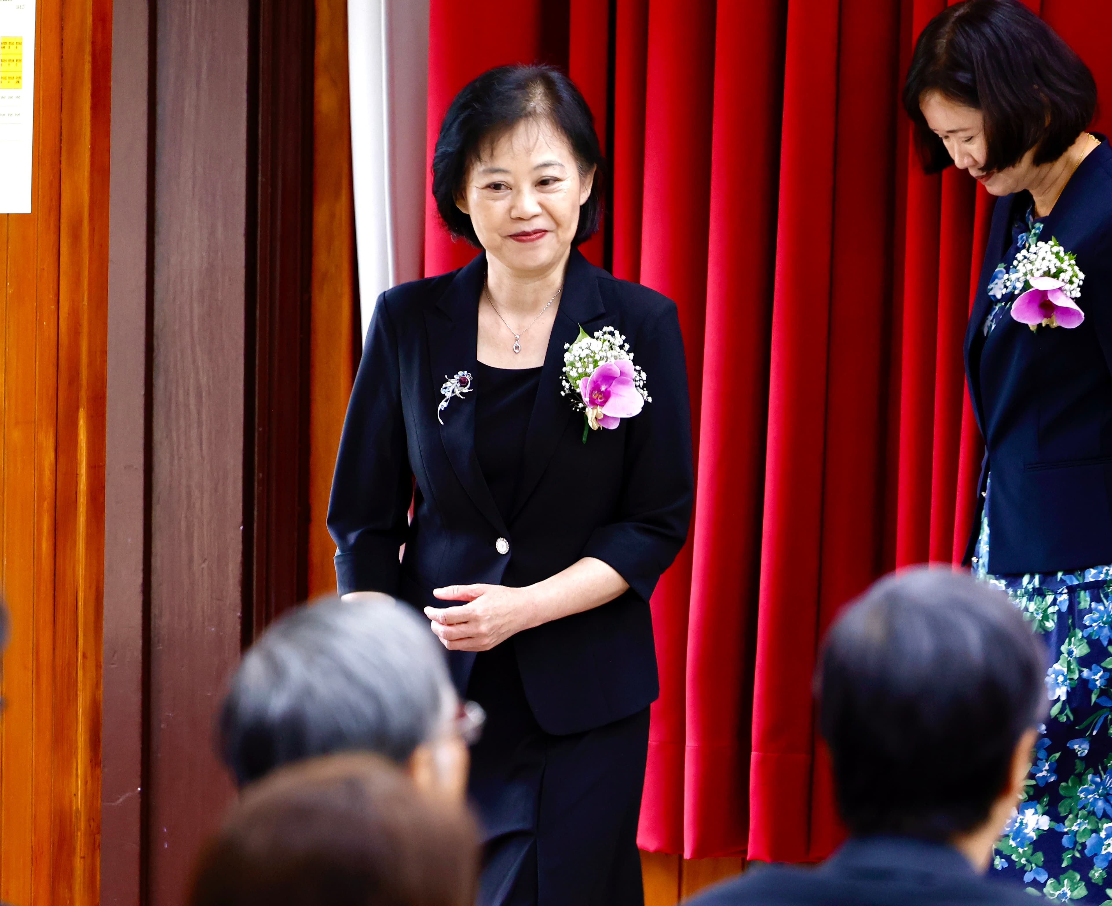 基隆地院院長陳雅玲處理問題法官不遺餘力,提早退休。
